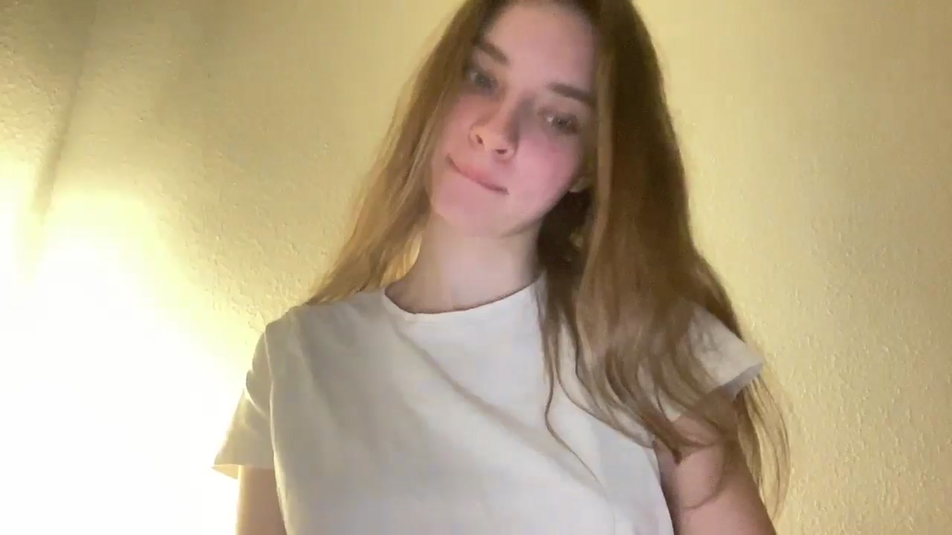 Gallery image thumbnail from Shinie_'s myfreecams stream on, 02/15/2026, 22:27 image 14 of 20