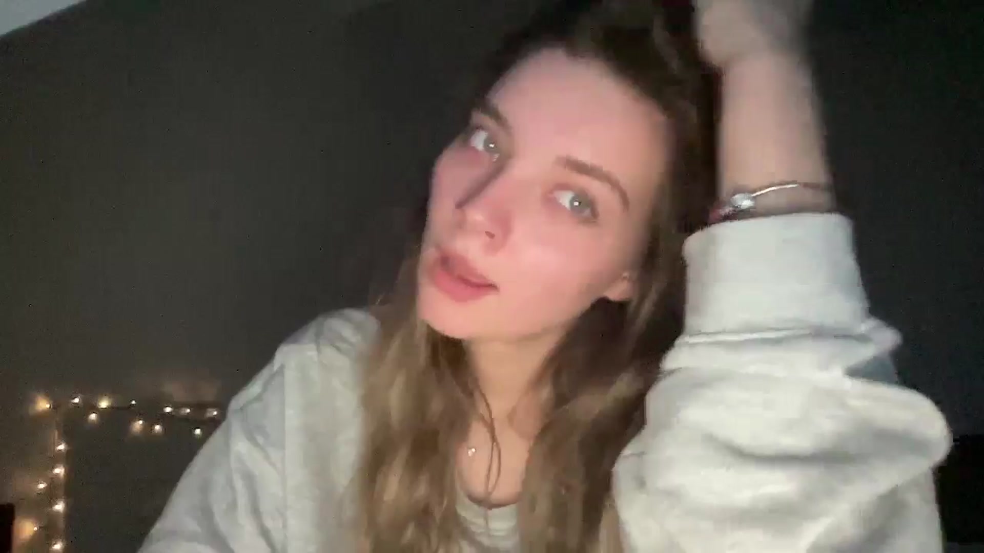 Gallery image thumbnail from Shinie_'s myfreecams stream on, 02/22/2026, 17:04 image 17 of 20