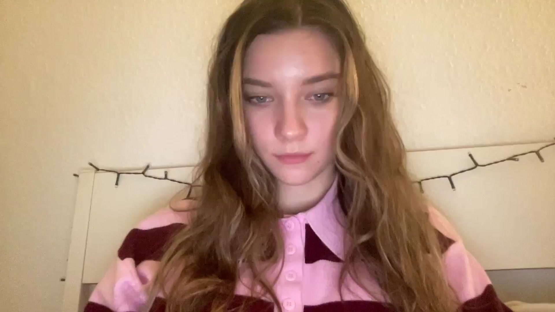 Gallery image thumbnail from Shinie_'s myfreecams stream on, 02/24/2026, 20:37 image 11 of 20
