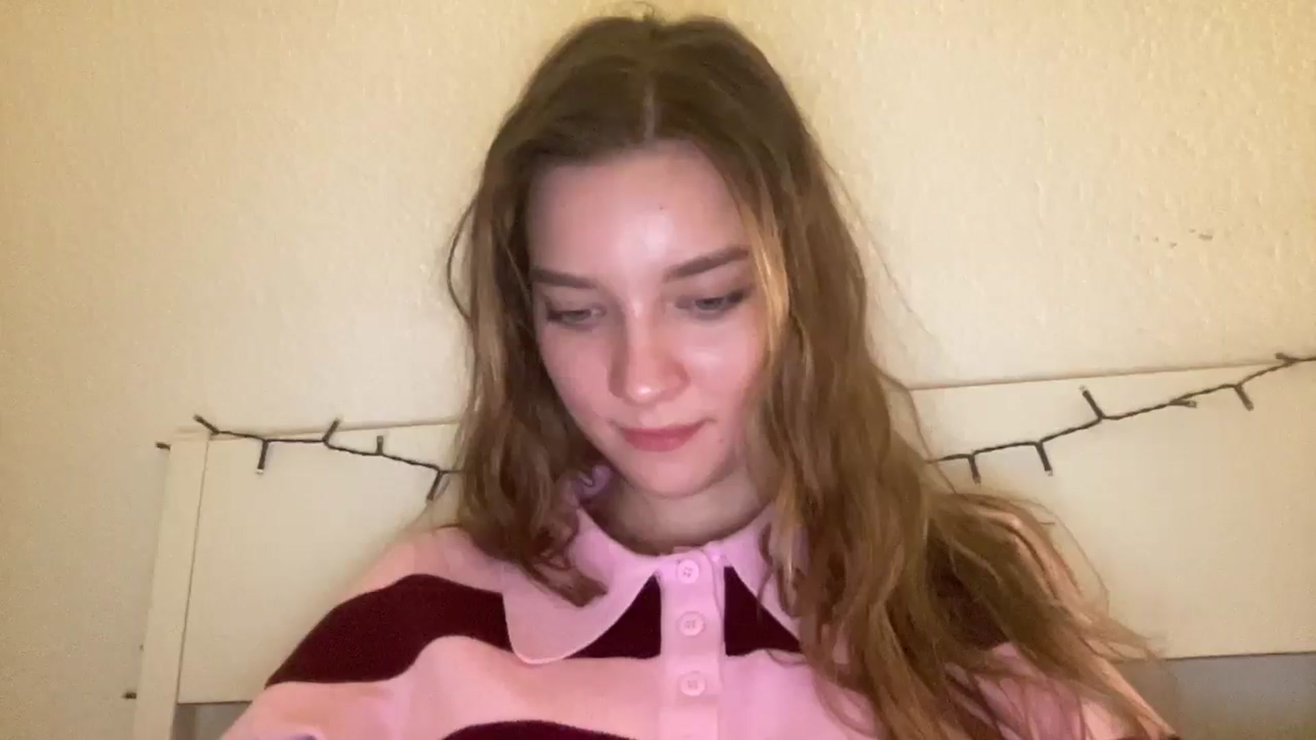 Gallery image thumbnail from Shinie_'s myfreecams stream on, 02/24/2026, 20:37 image 19 of 20