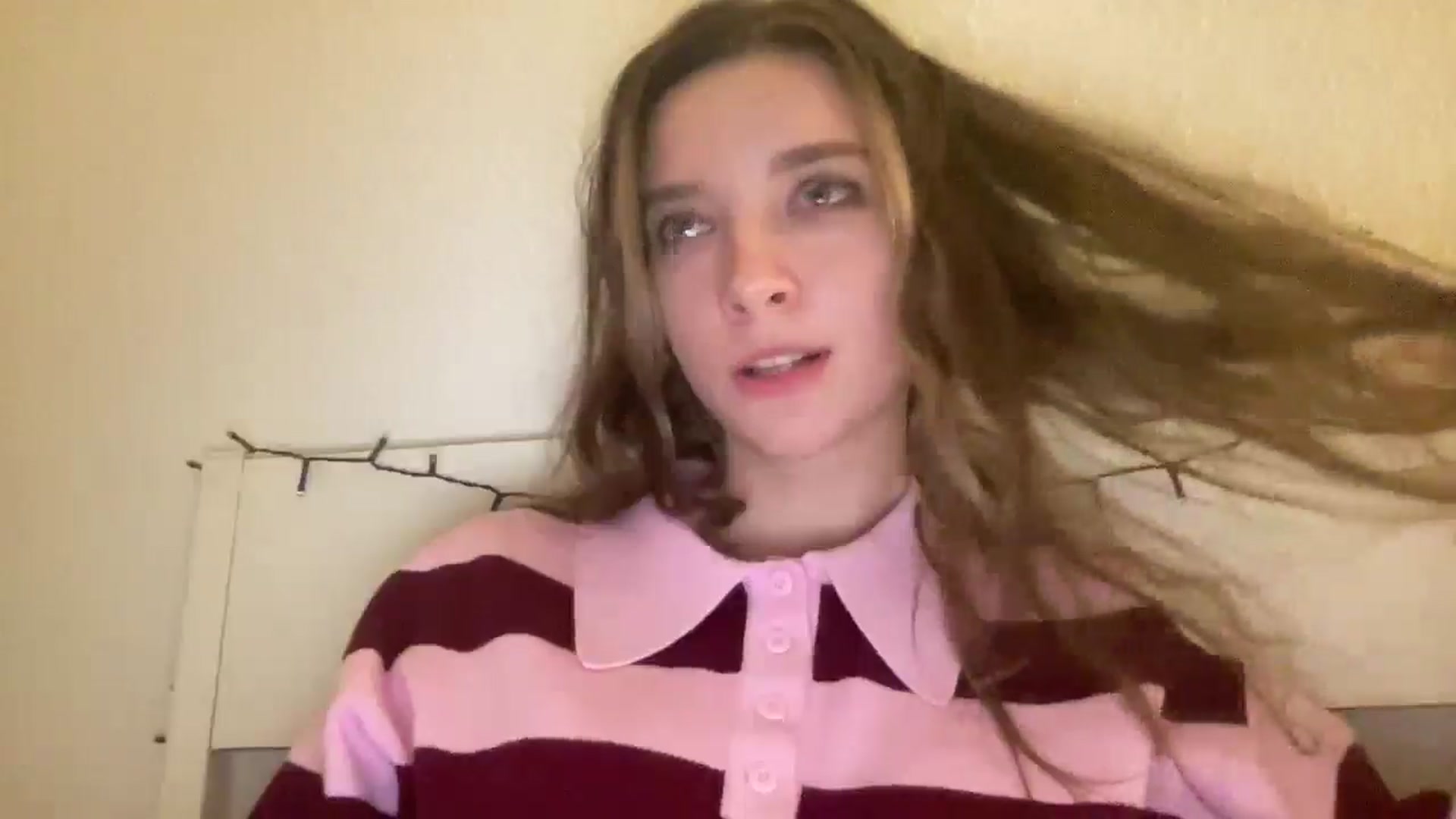 Gallery image thumbnail from Shinie_'s myfreecams stream on, 02/24/2026, 20:37 image 13 of 20