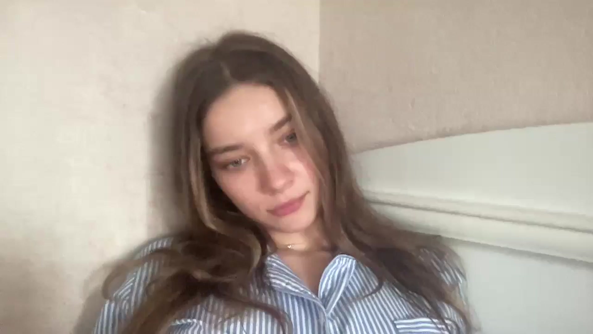 Gallery image thumbnail from Shinie_'s myfreecams stream on, 03/03/2026, 14:20 image 9 of 20