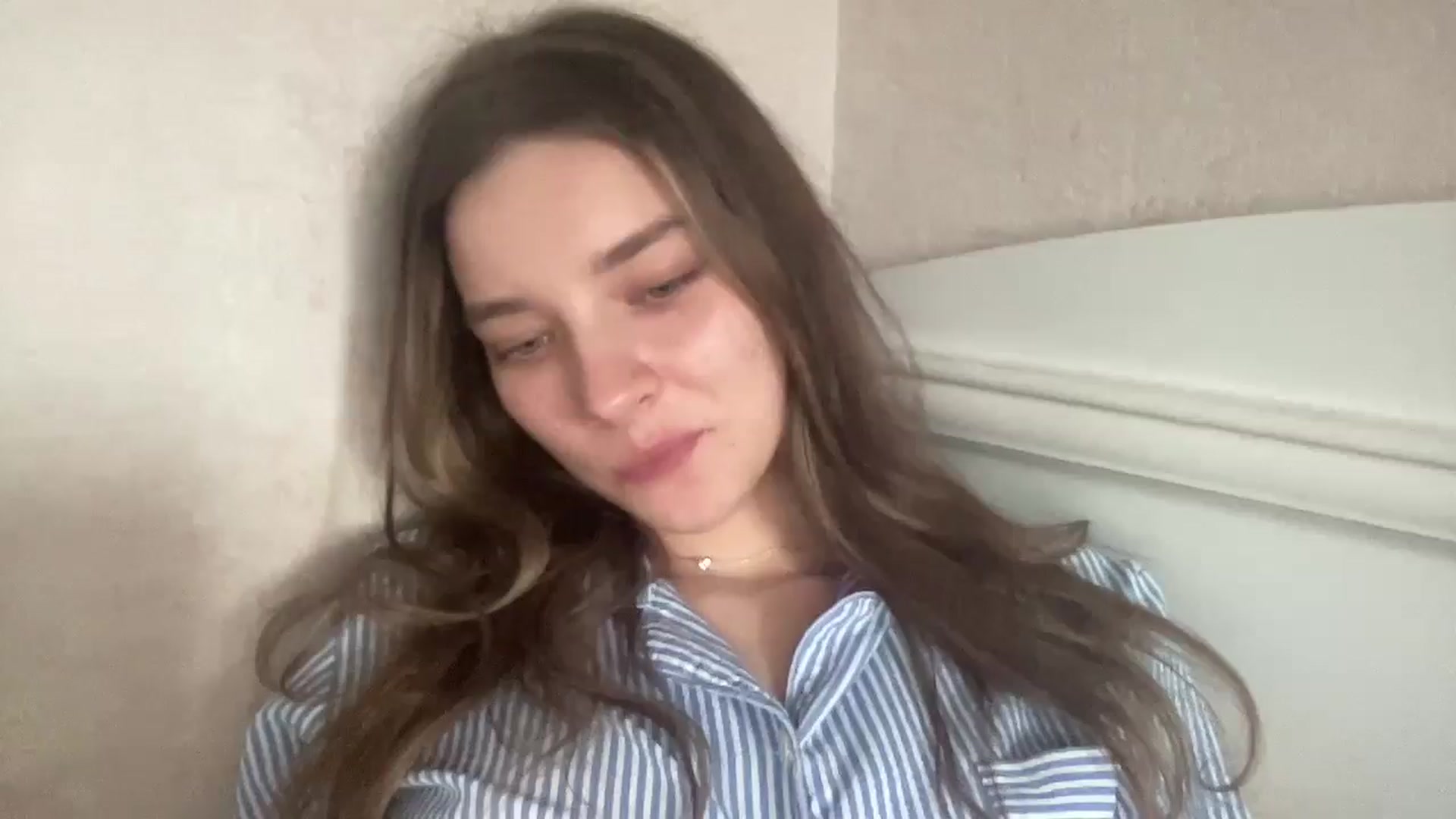 Gallery image thumbnail from Shinie_'s myfreecams stream on, 03/03/2026, 14:20 image 15 of 20