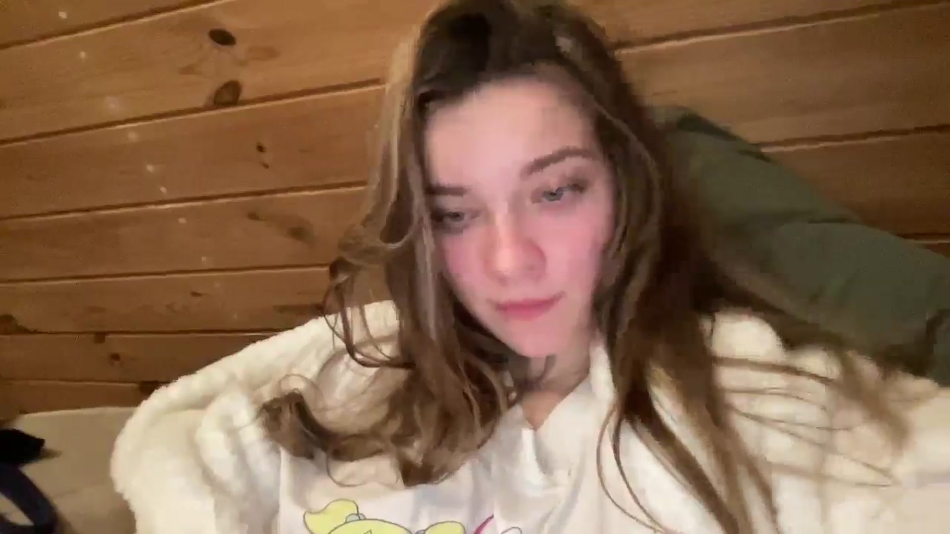 Gallery image thumbnail from Shinie_'s myfreecams stream on, 03/08/2026, 21:56 image 13 of 20