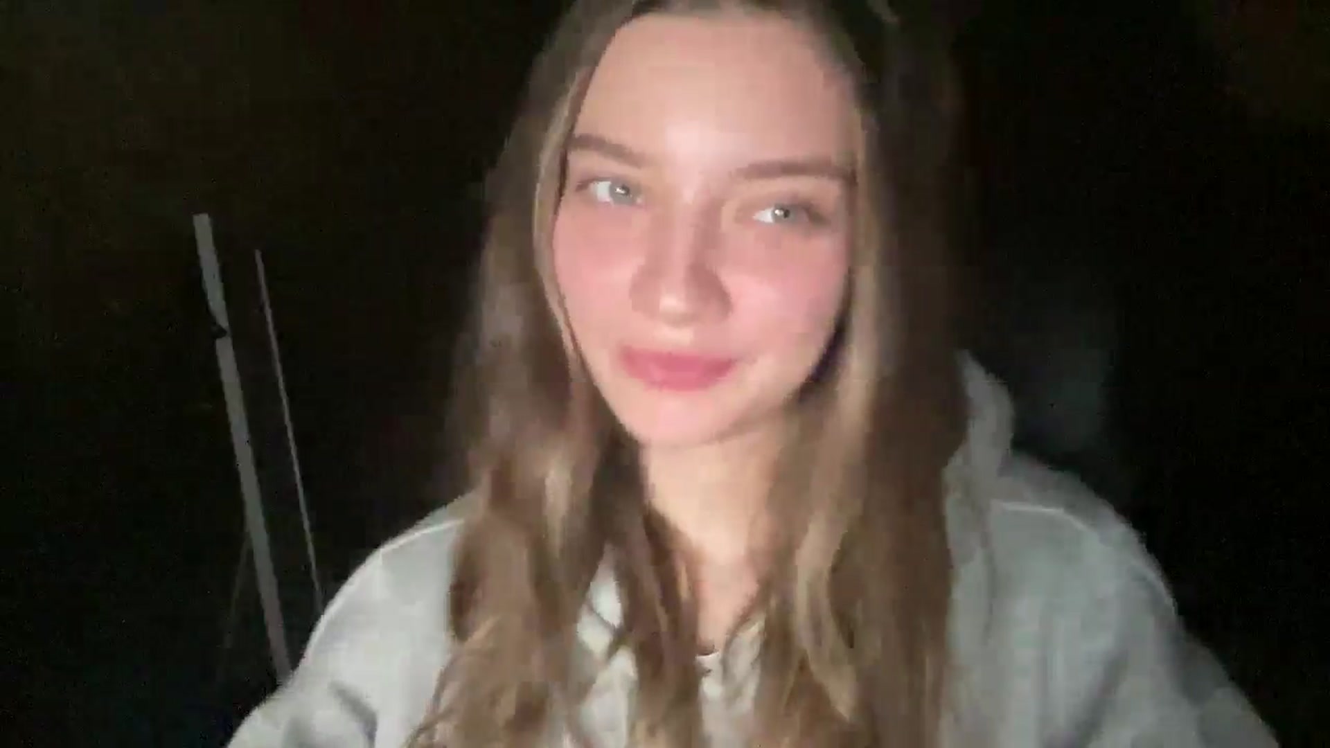 Gallery image thumbnail from Shinie_'s myfreecams stream on, 03/12/2026, 20:19 image 19 of 20
