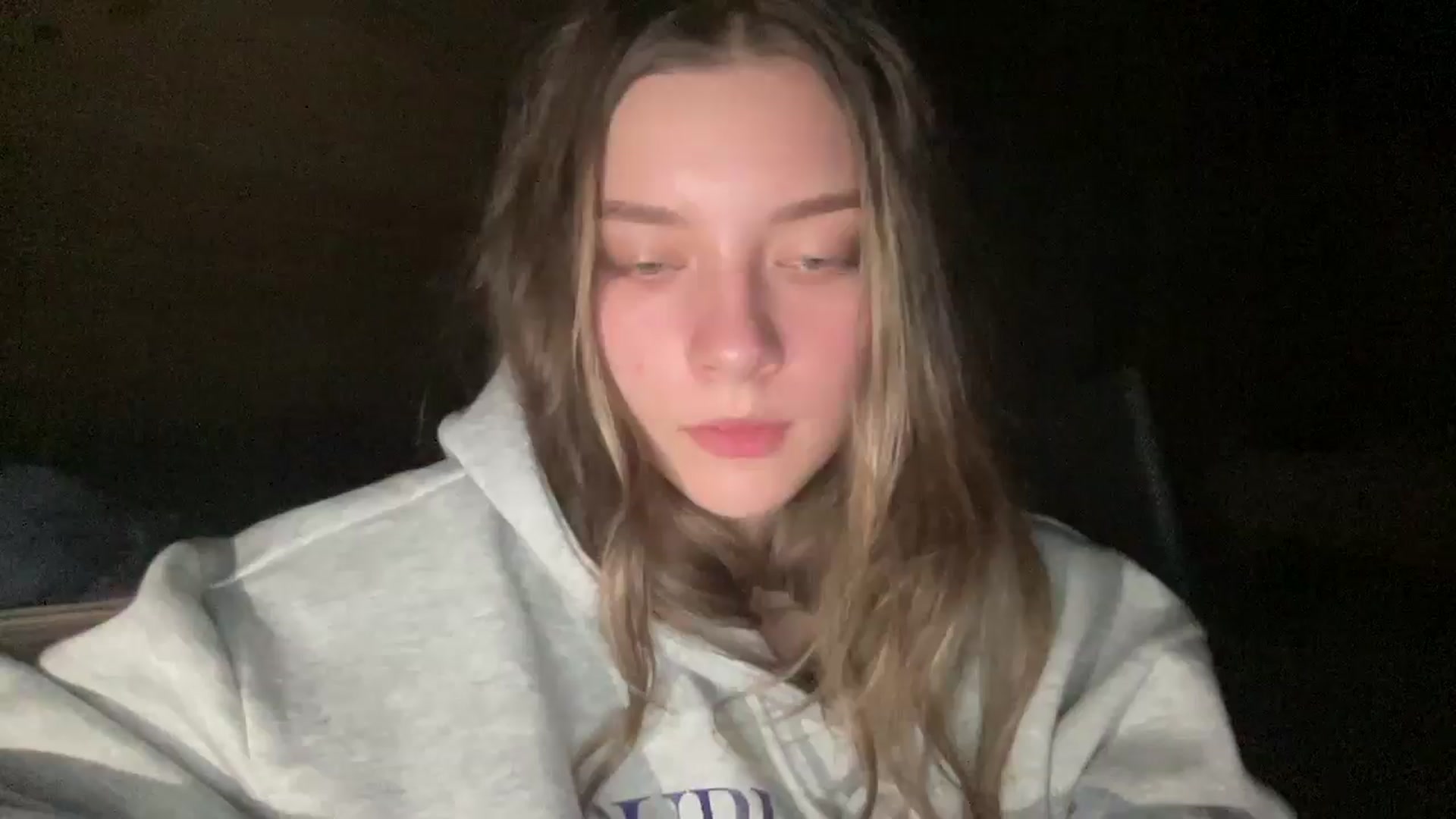 Gallery image thumbnail from Shinie_'s myfreecams stream on, 03/12/2026, 21:15 image 18 of 20