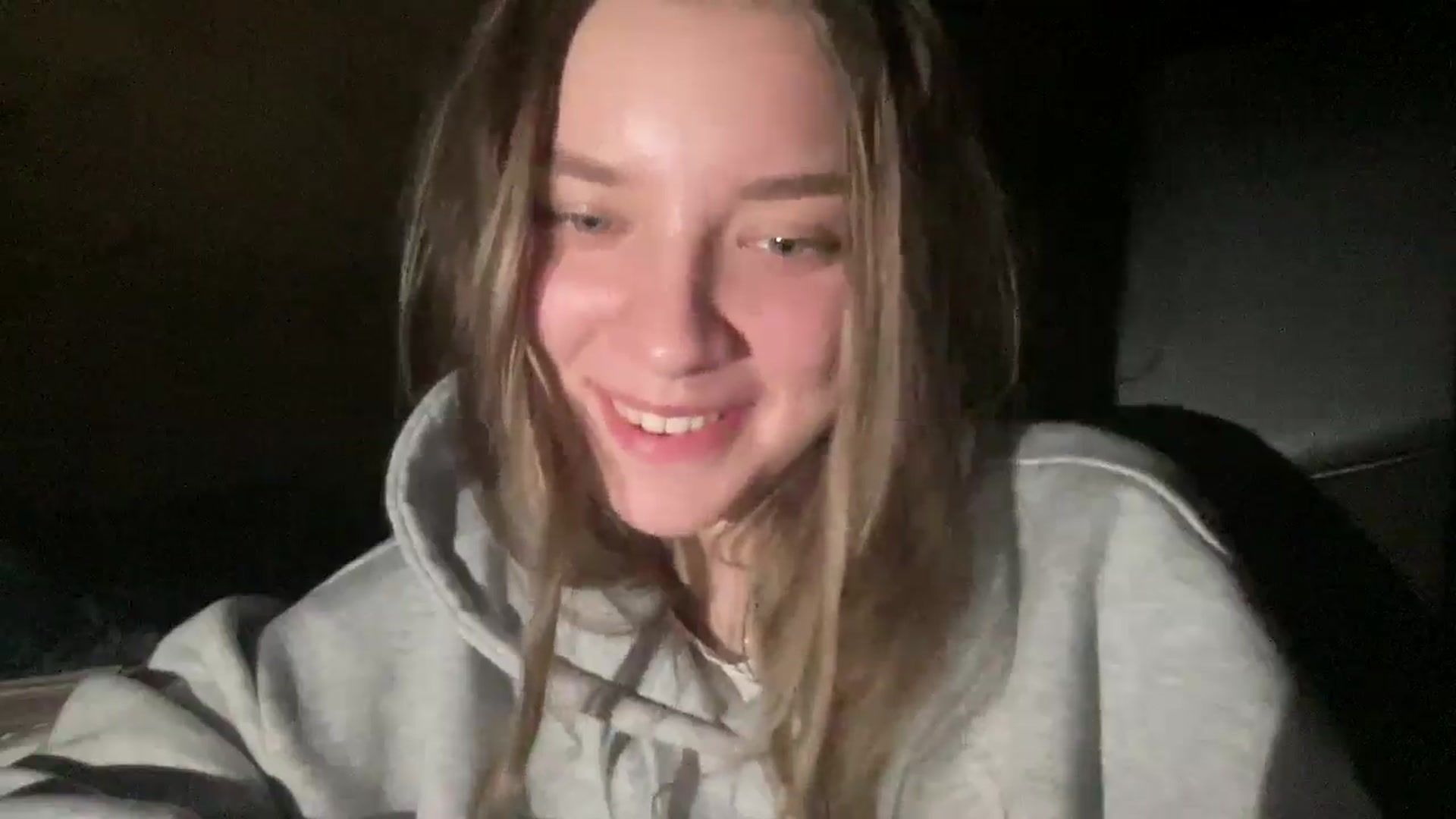 Gallery image thumbnail from Shinie_'s myfreecams stream on, 03/12/2026, 21:15 image 4 of 20