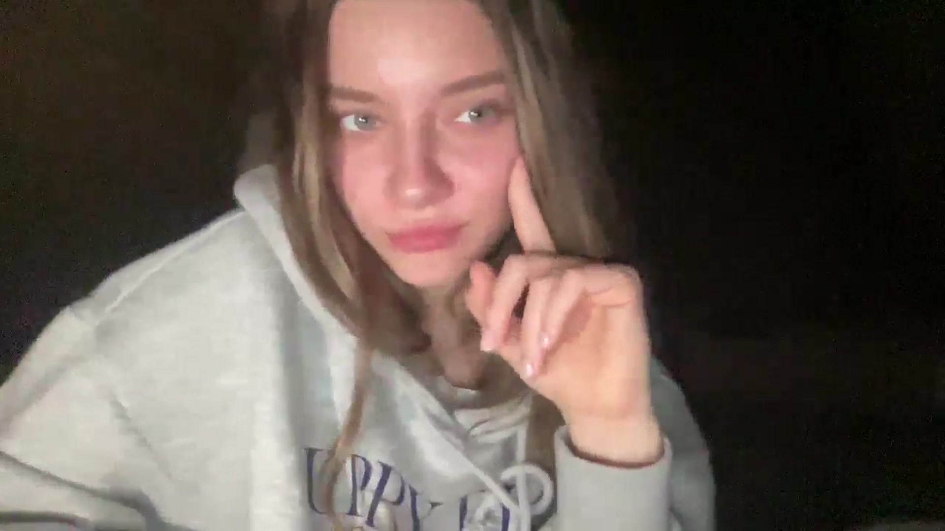 Gallery image thumbnail from Shinie_'s myfreecams stream on, 03/12/2026, 21:15 image 12 of 20