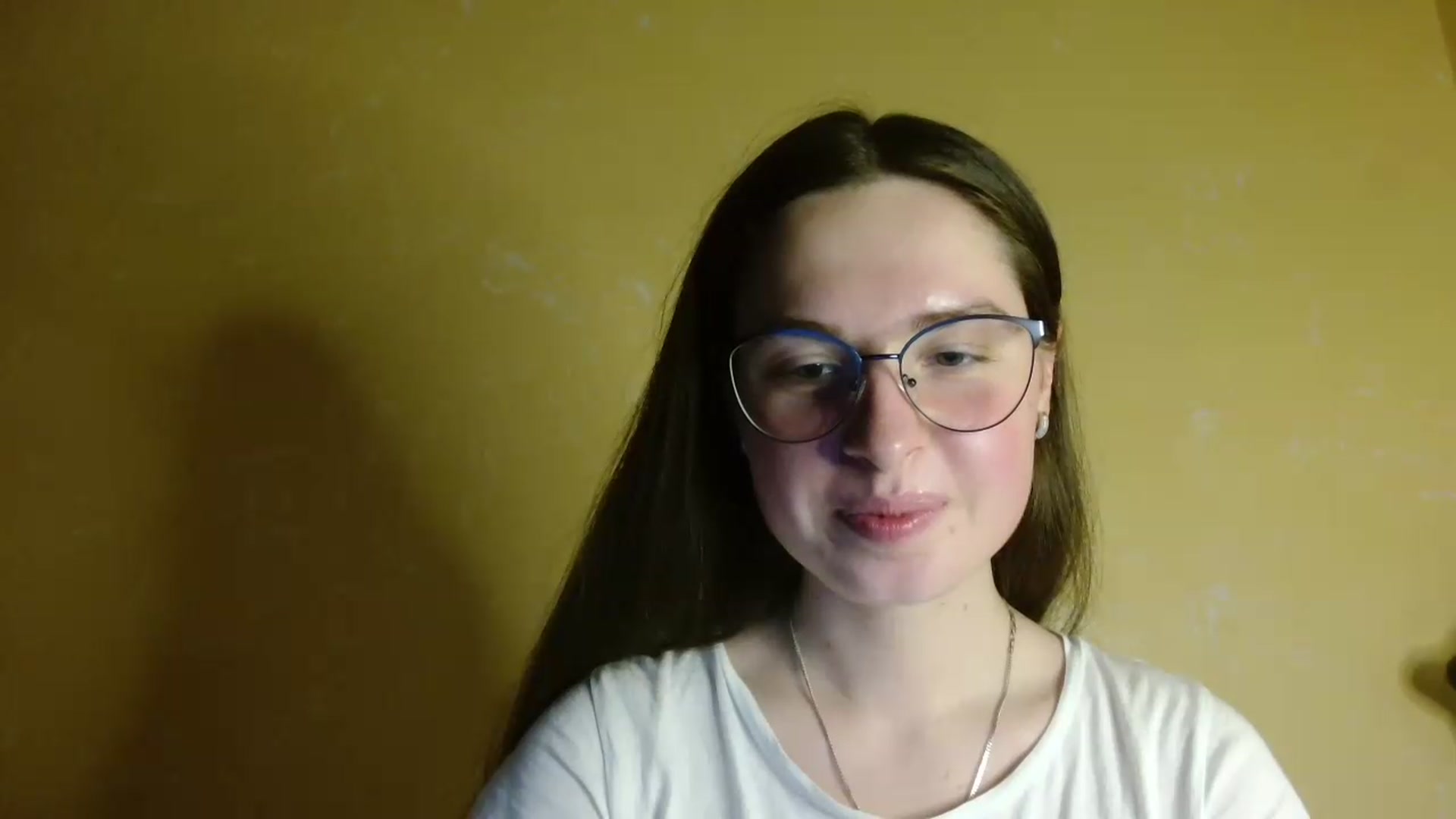 Gallery image thumbnail from Shinie__'s myfreecams stream on, 06/21/2026, 19:00 image 17 of 20