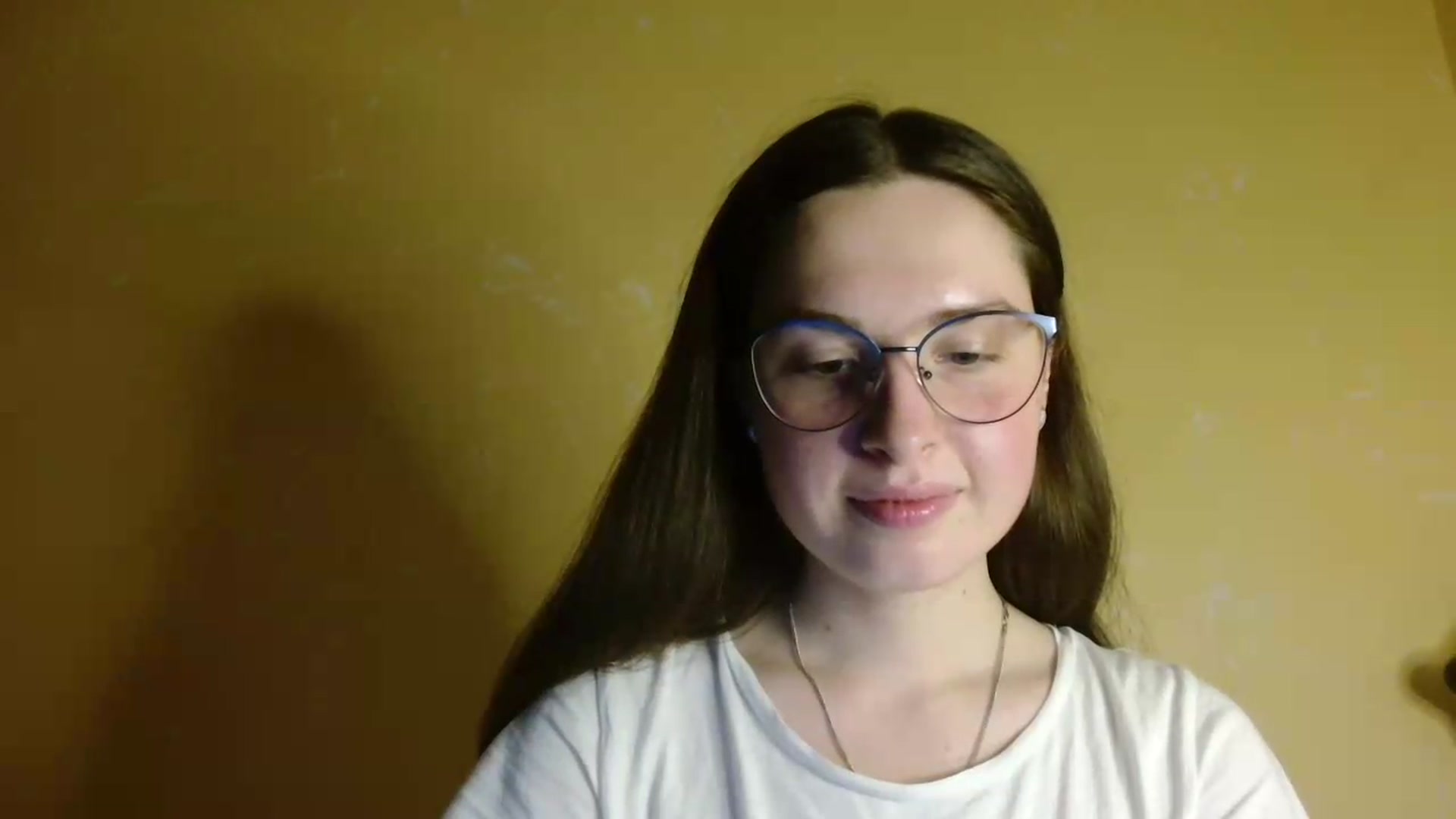 Gallery image thumbnail from Shinie__'s myfreecams stream on, 06/21/2026, 19:00 image 13 of 20