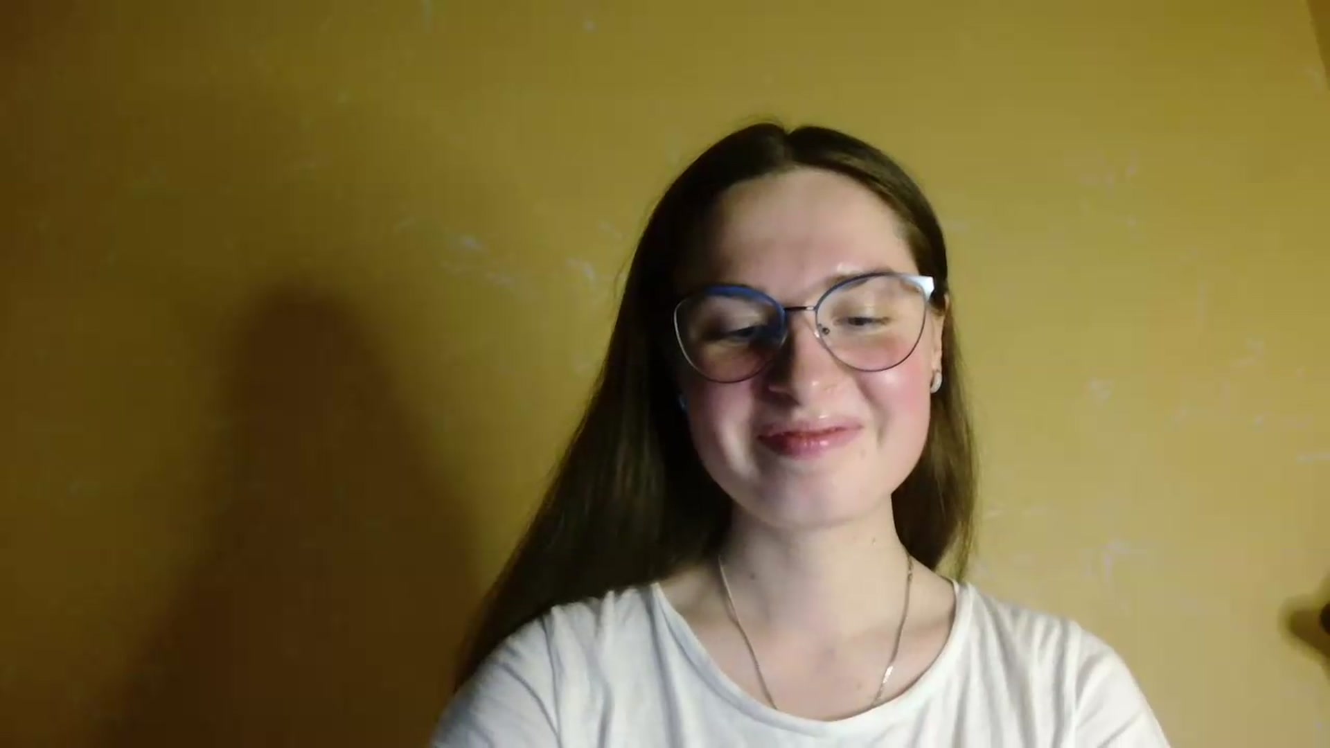 Gallery image thumbnail from Shinie__'s myfreecams stream on, 06/21/2026, 19:00 image 19 of 20