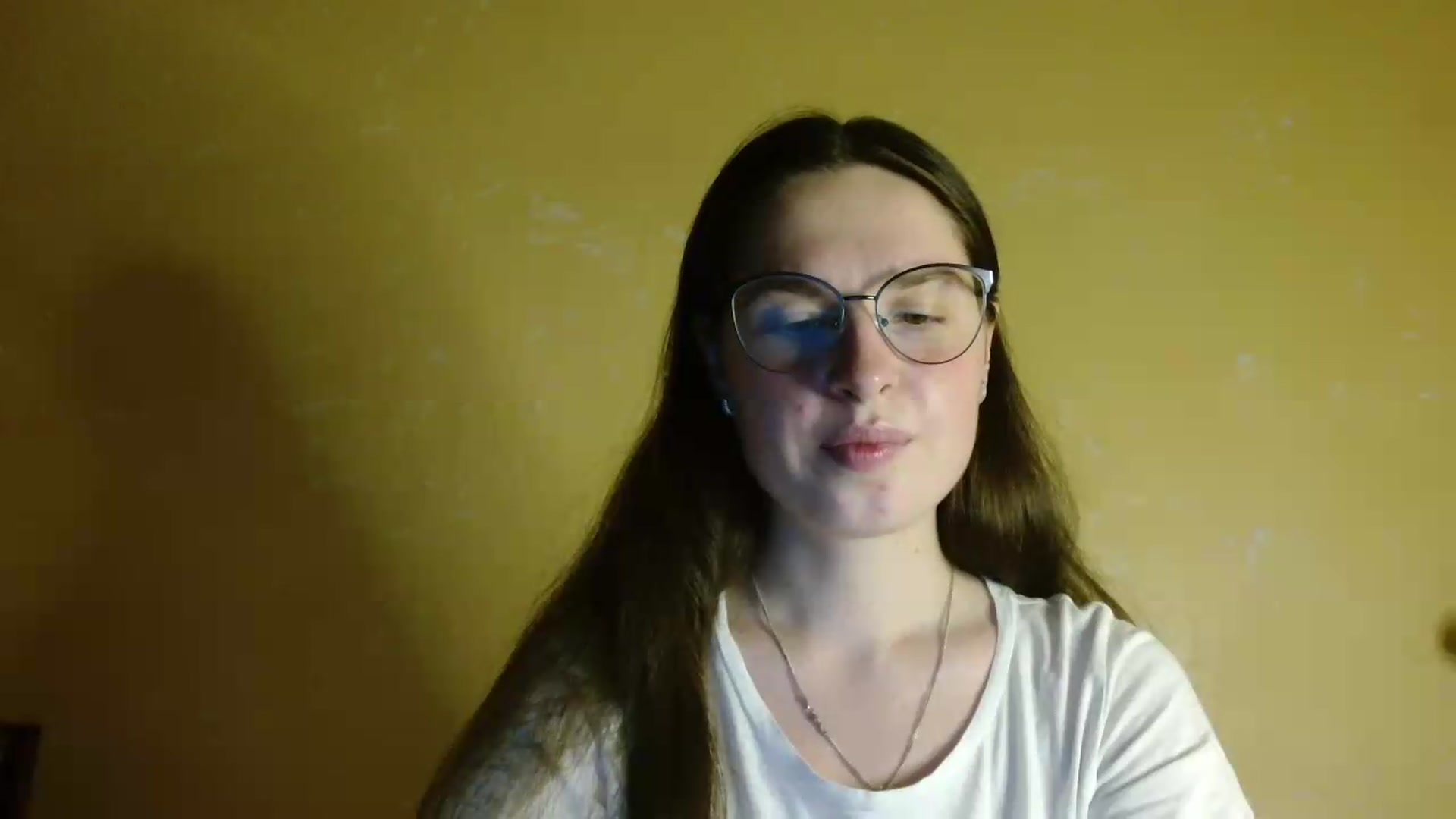 Gallery image thumbnail from Shinie__'s myfreecams stream on, 06/28/2026, 19:18 image 16 of 20