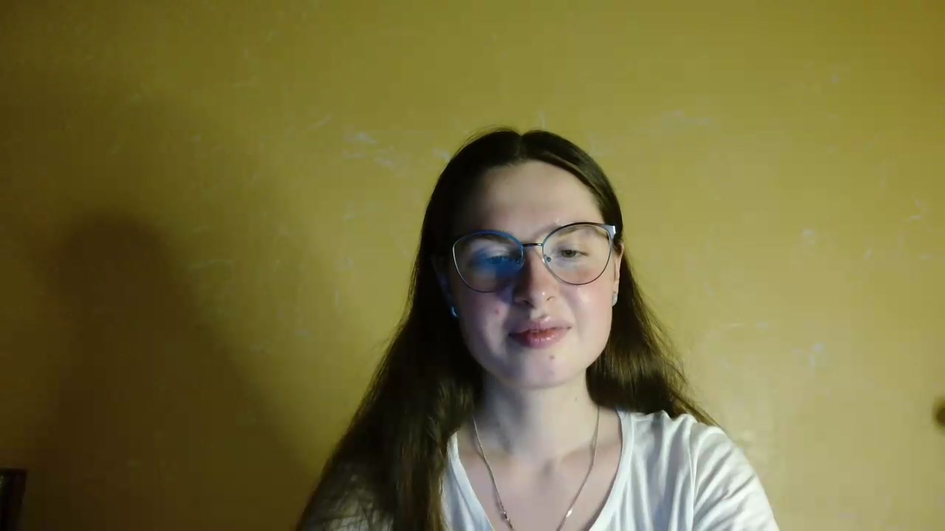 Gallery image thumbnail from Shinie__'s myfreecams stream on, 06/28/2026, 19:18 image 19 of 20