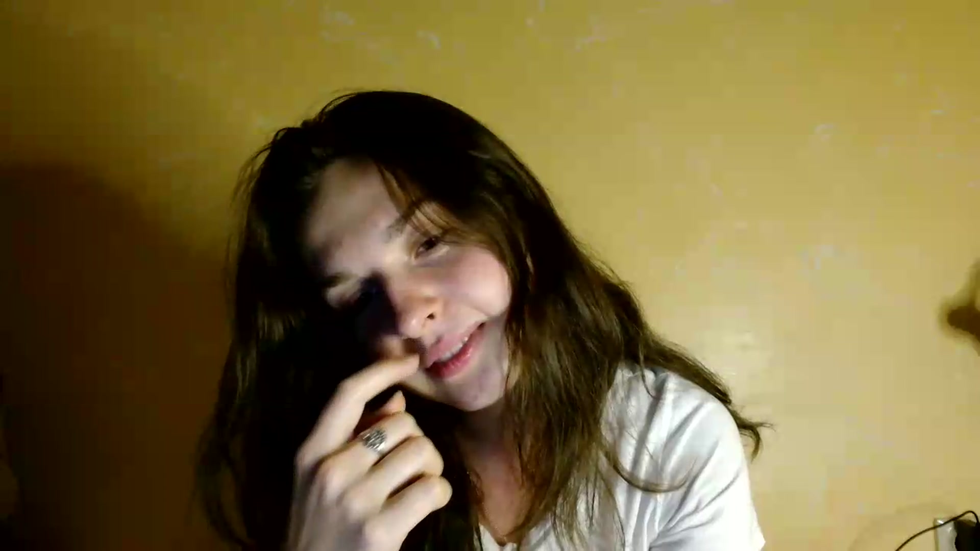 Gallery image thumbnail from Shinie__'s myfreecams stream on, 08/01/2026, 20:31 image 13 of 20