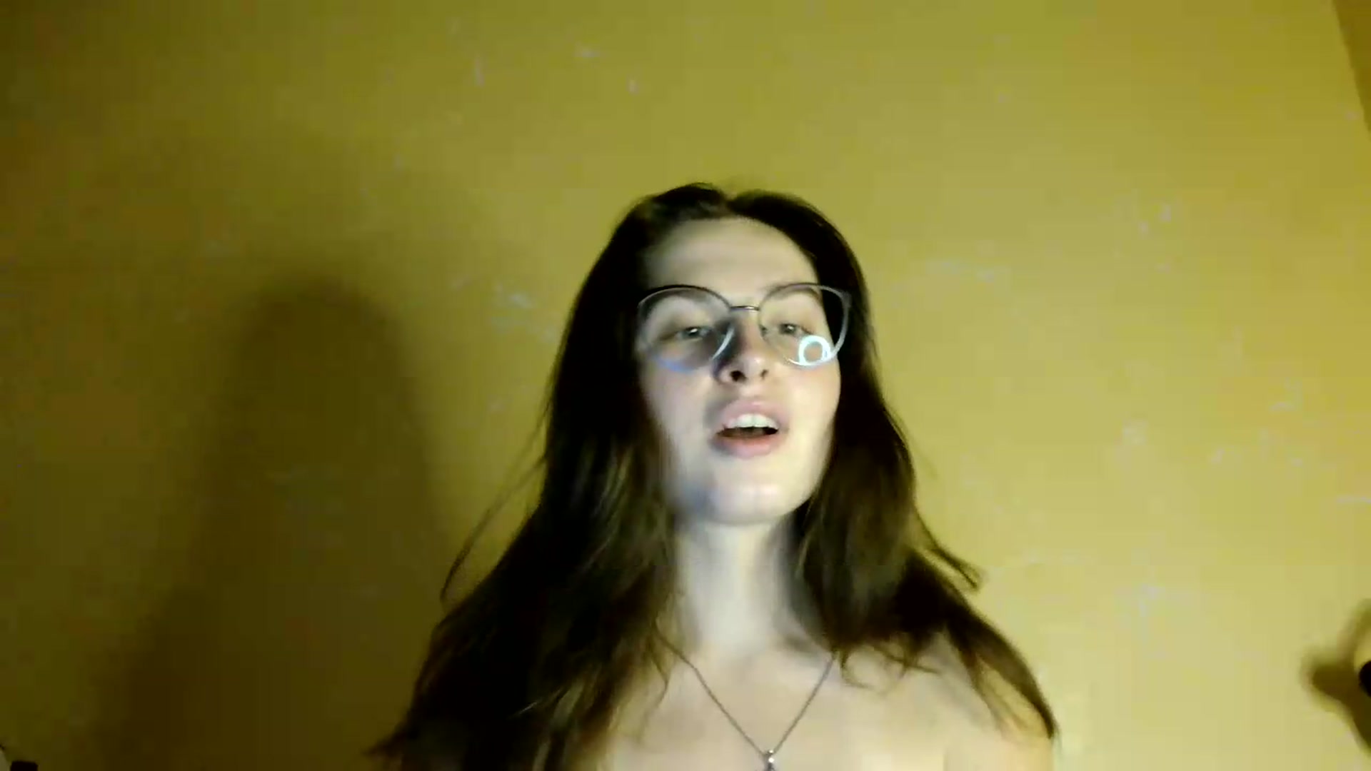 Gallery image thumbnail from Shinie__'s myfreecams stream on, 08/05/2026, 19:25 image 20 of 20