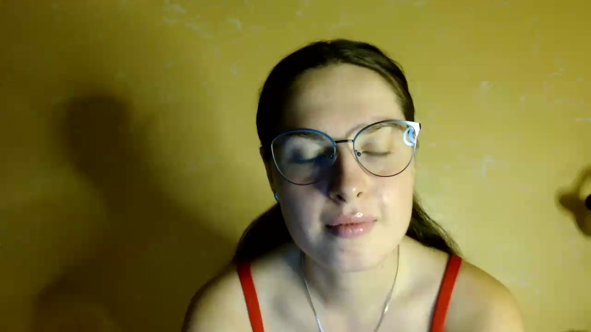 Gallery image thumbnail from Shinie__'s myfreecams stream on, 08/09/2026, 18:44 image 3 of 20