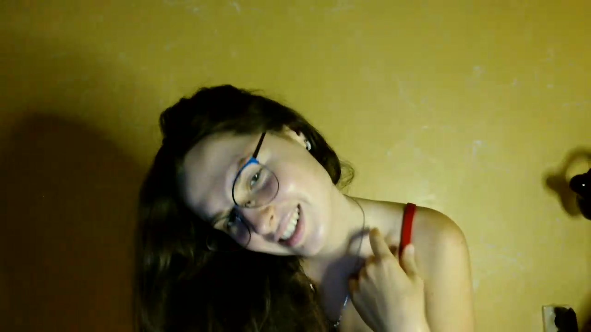 Gallery image thumbnail from Shinie__'s myfreecams stream on, 08/09/2026, 18:44 image 20 of 20