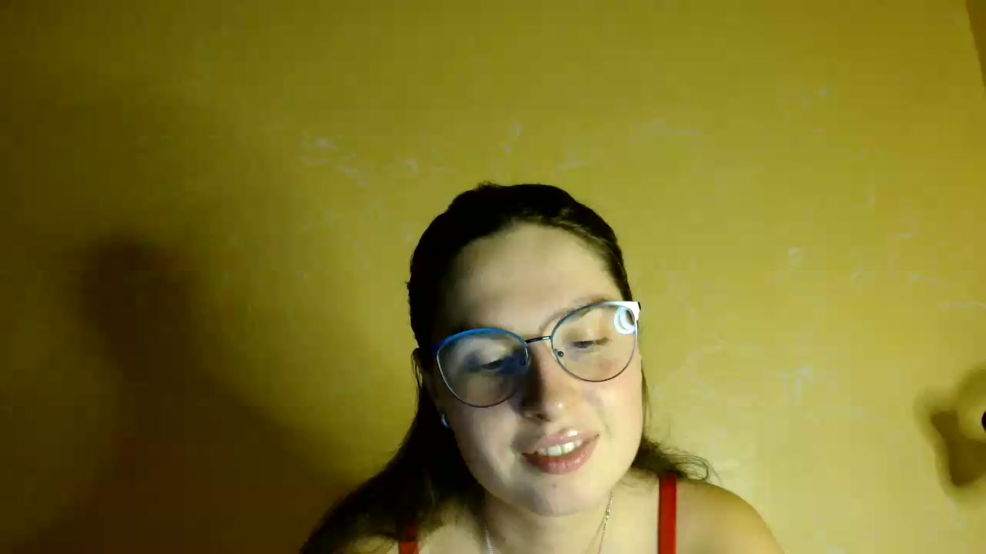 Gallery image thumbnail from Shinie__'s myfreecams stream on, 08/12/2026, 18:37 image 5 of 20