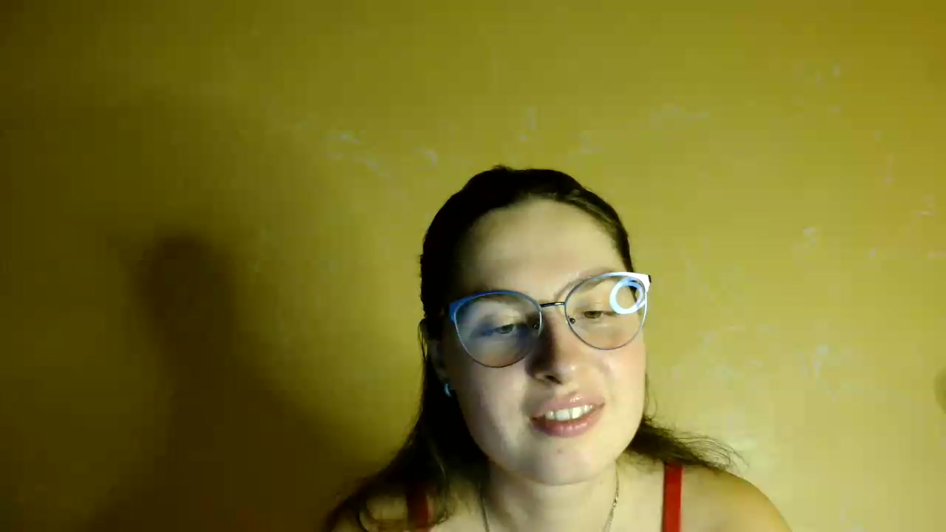 Gallery image thumbnail from Shinie__'s myfreecams stream on, 08/12/2026, 18:37 image 14 of 20
