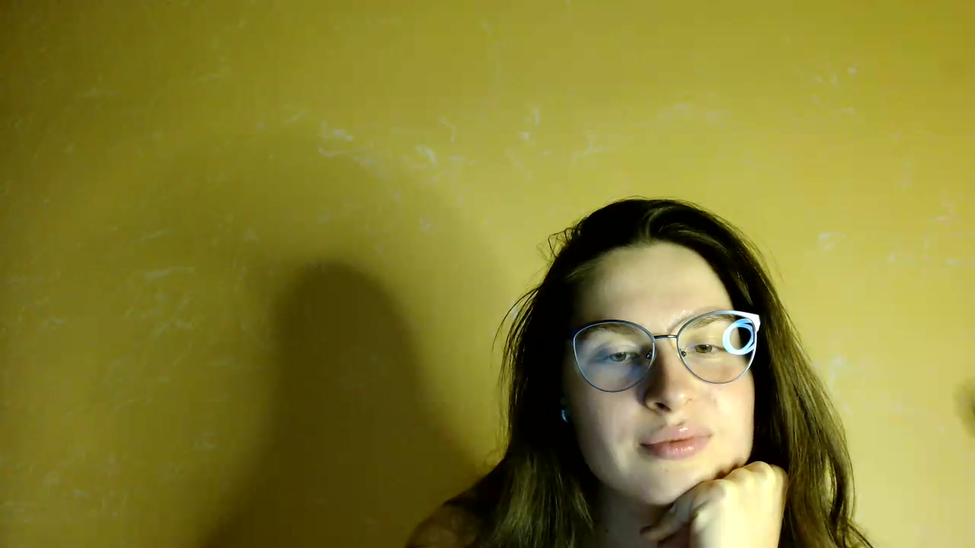 Gallery image thumbnail from Shinie__'s myfreecams stream on, 08/12/2026, 19:19 image 4 of 20