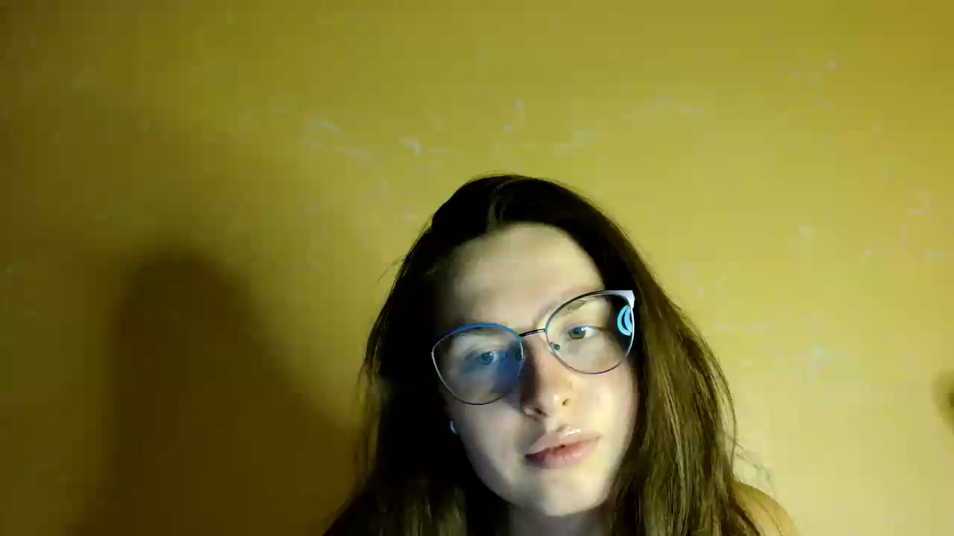 Gallery image thumbnail from Shinie__'s myfreecams stream on, 08/12/2026, 19:19 image 14 of 20