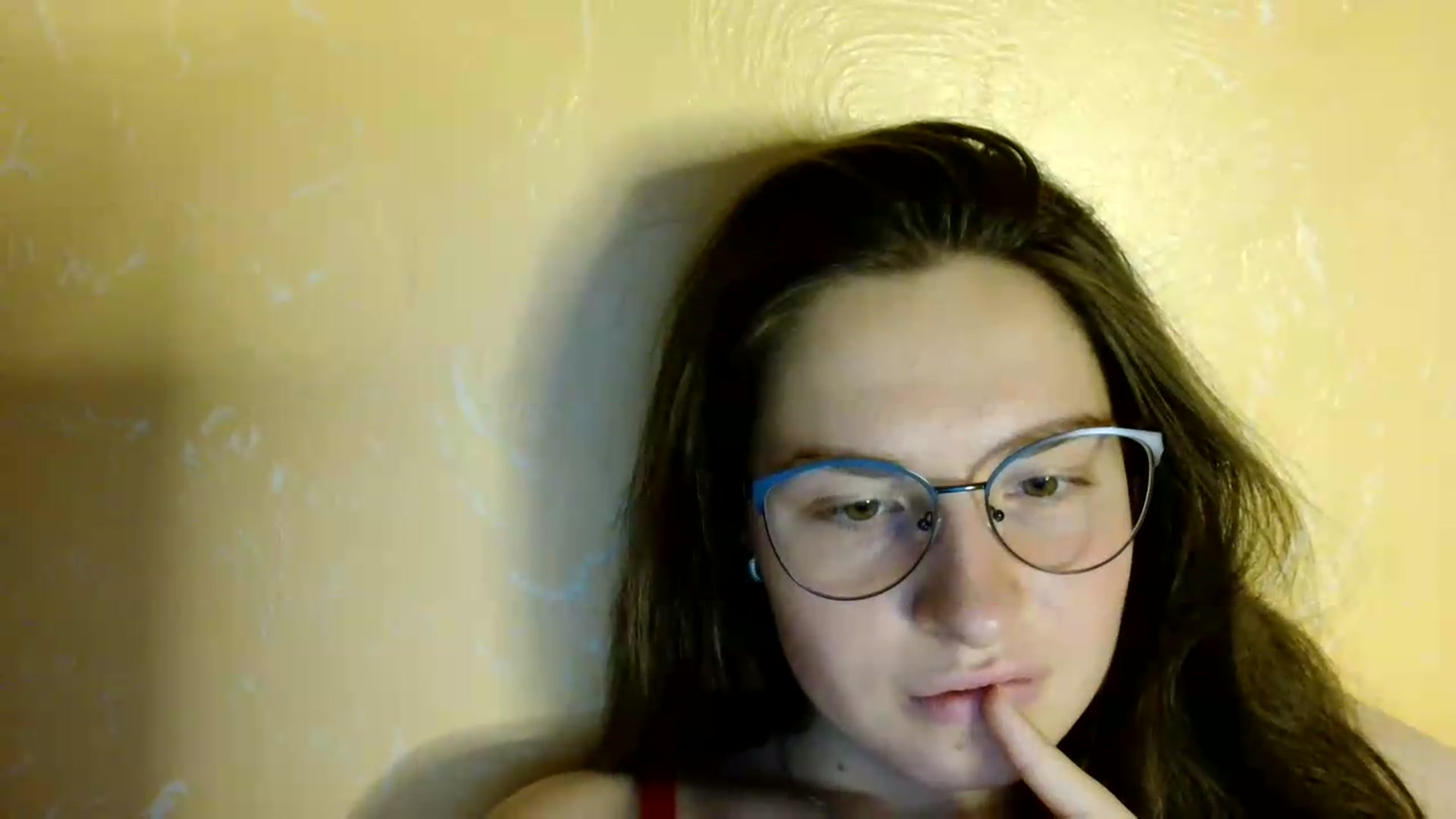 Gallery image thumbnail from Shinie__'s myfreecams stream on, 08/12/2026, 20:28 image 3 of 20