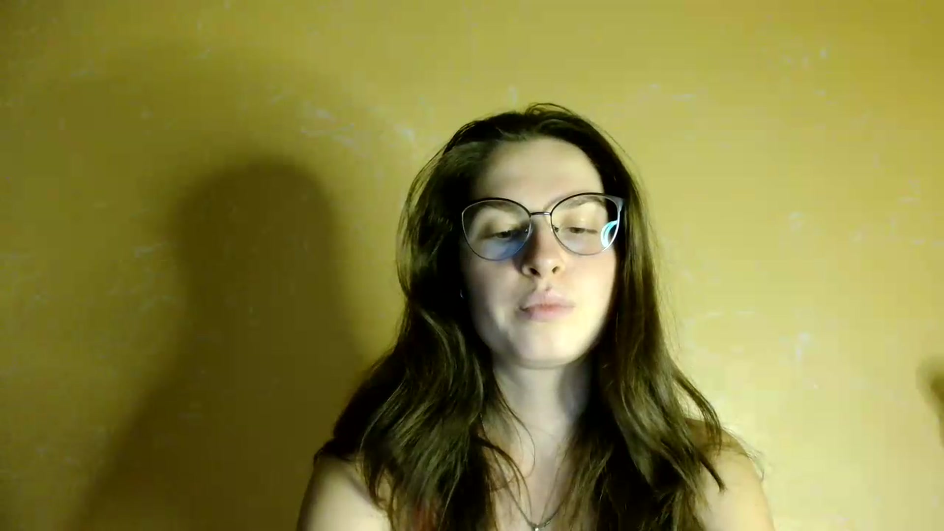 Gallery image thumbnail from Shinie__'s myfreecams stream on, 08/13/2026, 20:25 image 12 of 20