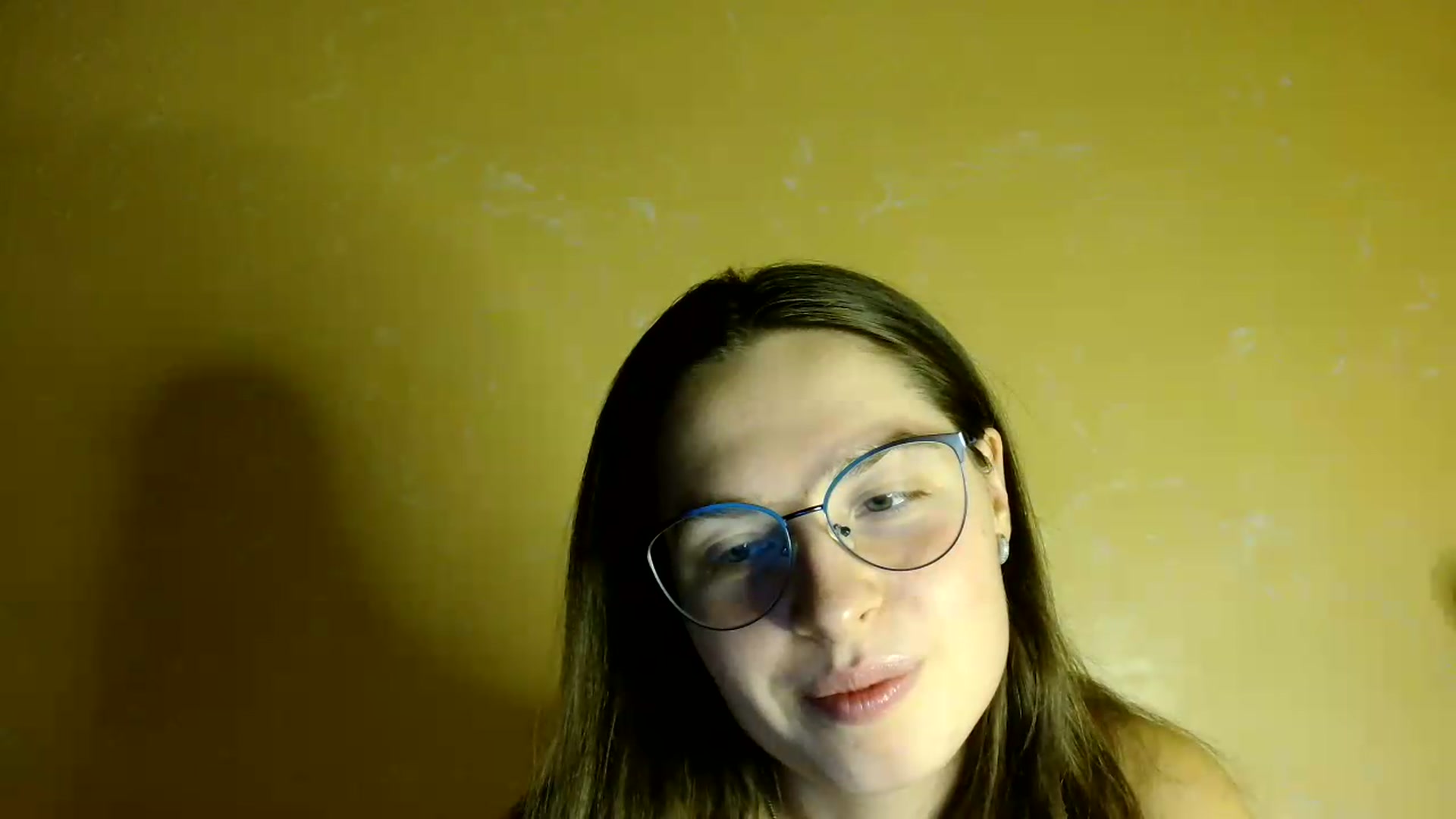 Gallery image thumbnail from Shinie__'s myfreecams stream on, 08/13/2026, 20:25 image 4 of 20