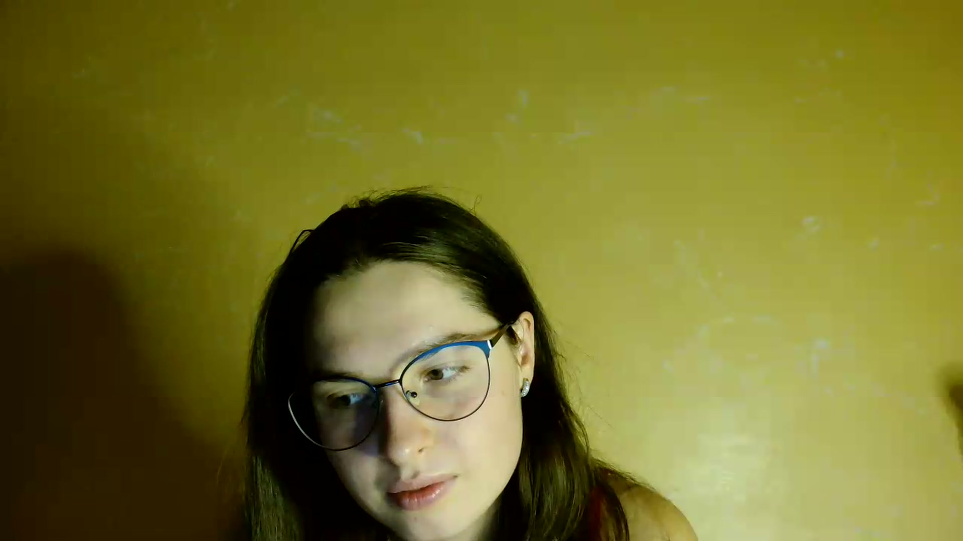 Gallery image thumbnail from Shinie__'s myfreecams stream on, 08/13/2026, 20:25 image 16 of 20