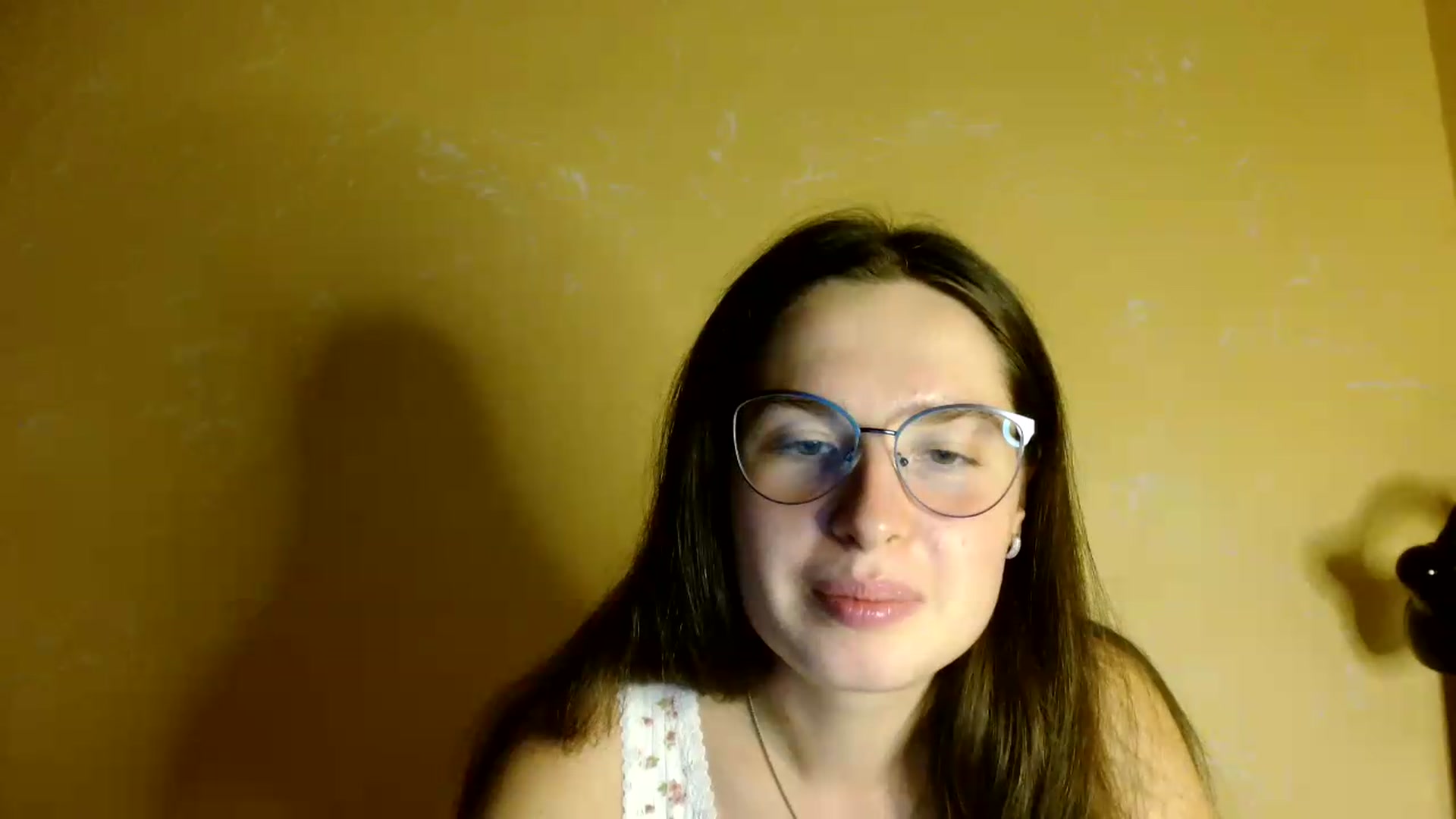 Gallery image thumbnail from Shinie__'s myfreecams stream on, 08/17/2026, 18:20 image 14 of 20