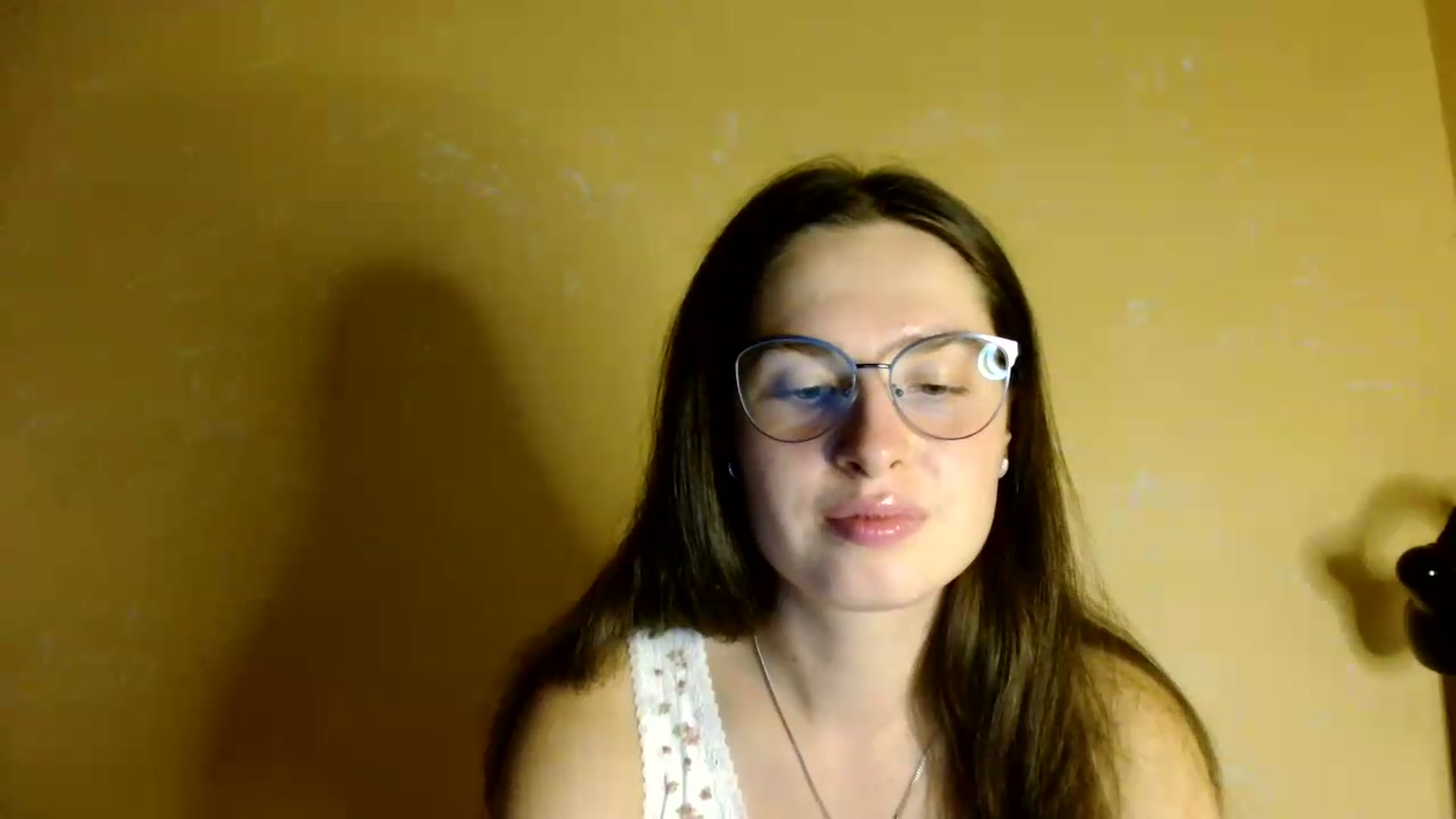 Gallery image thumbnail from Shinie__'s myfreecams stream on, 08/17/2026, 18:20 image 13 of 20