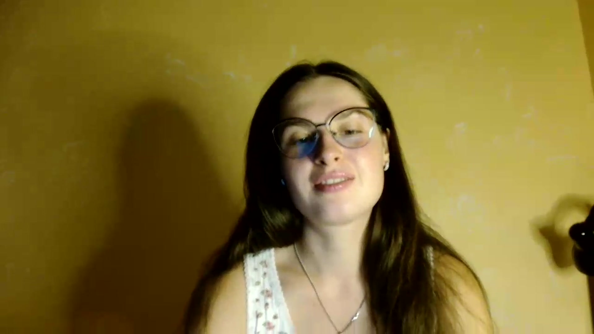 Gallery image thumbnail from Shinie__'s myfreecams stream on, 08/17/2026, 18:20 image 10 of 20