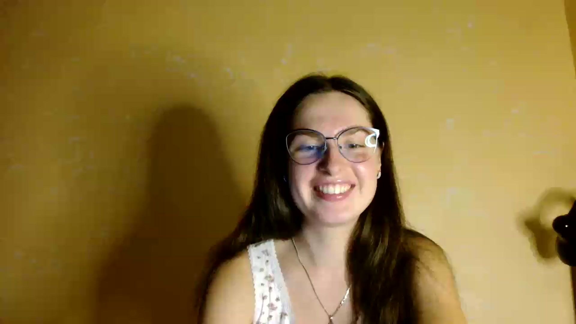 Gallery image thumbnail from Shinie__'s myfreecams stream on, 08/17/2026, 18:20 image 11 of 20