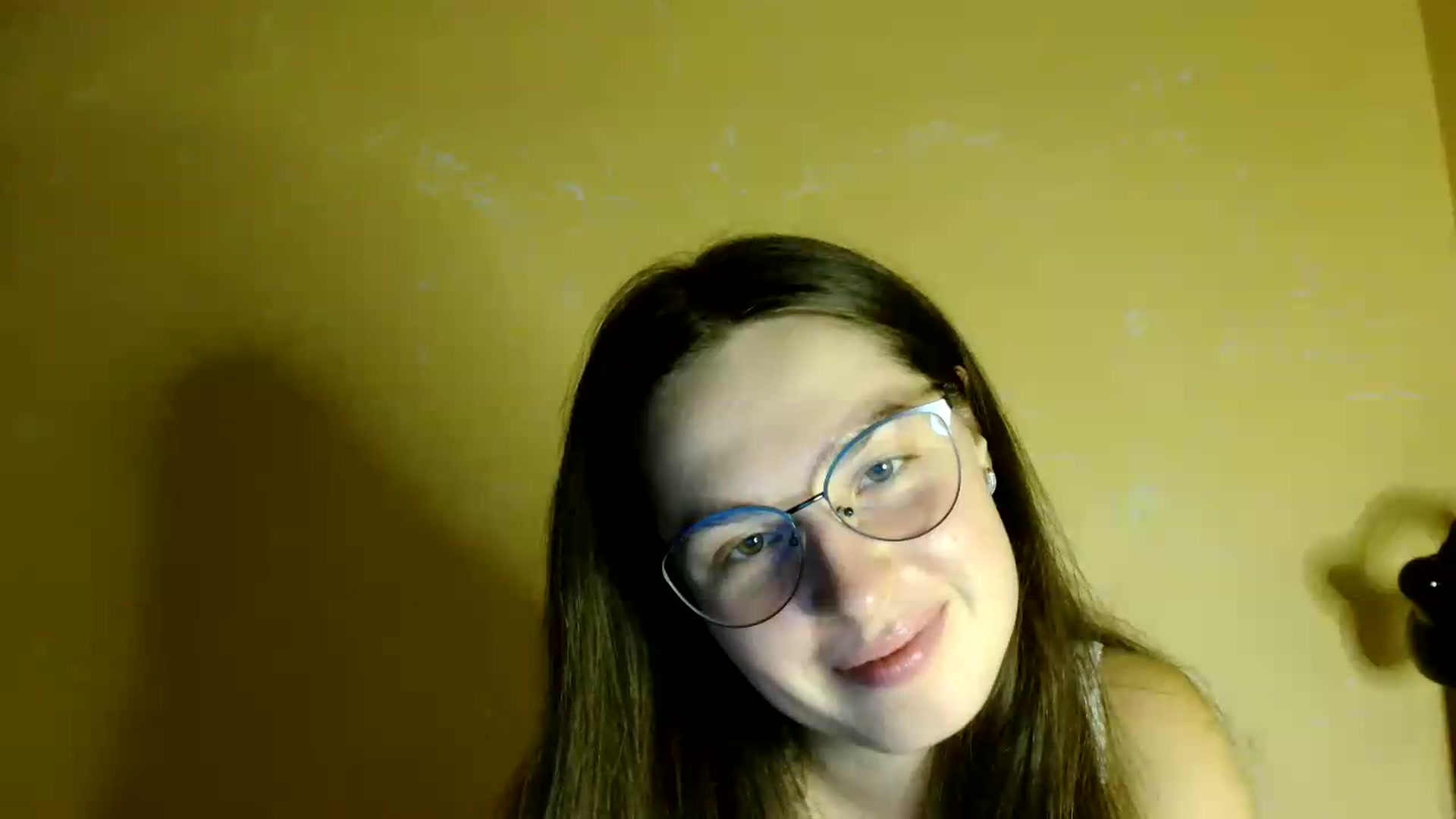 Gallery image thumbnail from Shinie__'s myfreecams stream on, 08/17/2026, 19:52 image 4 of 20