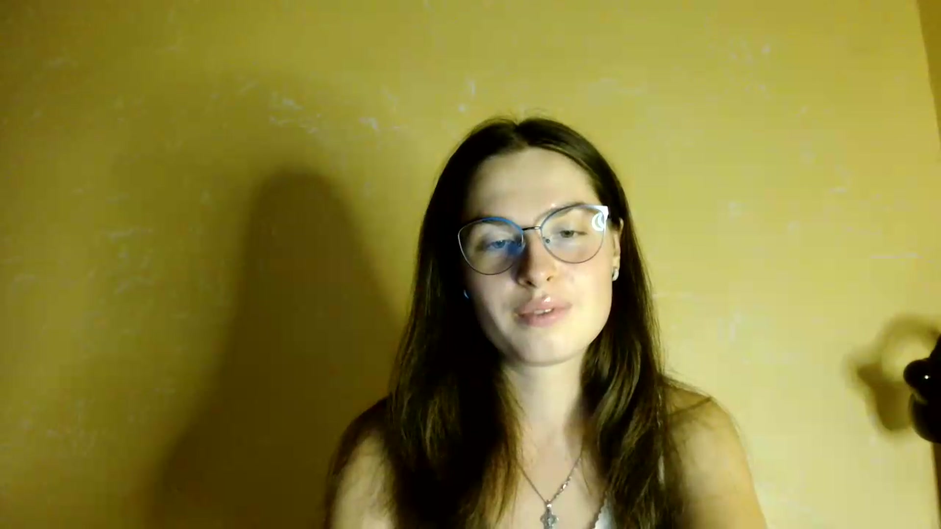 Gallery image thumbnail from Shinie__'s myfreecams stream on, 08/17/2026, 19:52 image 10 of 20