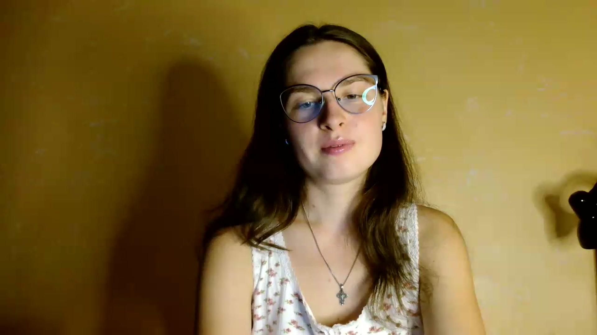 Gallery image thumbnail from Shinie__'s myfreecams stream on, 08/18/2026, 18:28 image 4 of 20