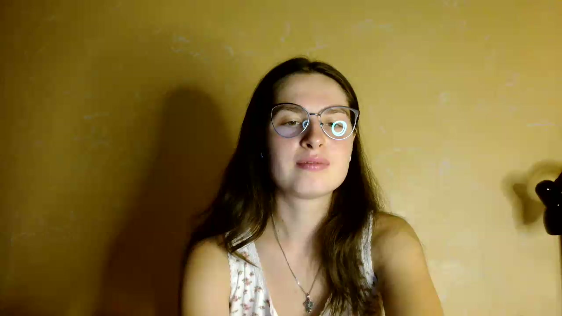 Gallery image thumbnail from Shinie__'s myfreecams stream on, 08/18/2026, 18:28 image 5 of 20