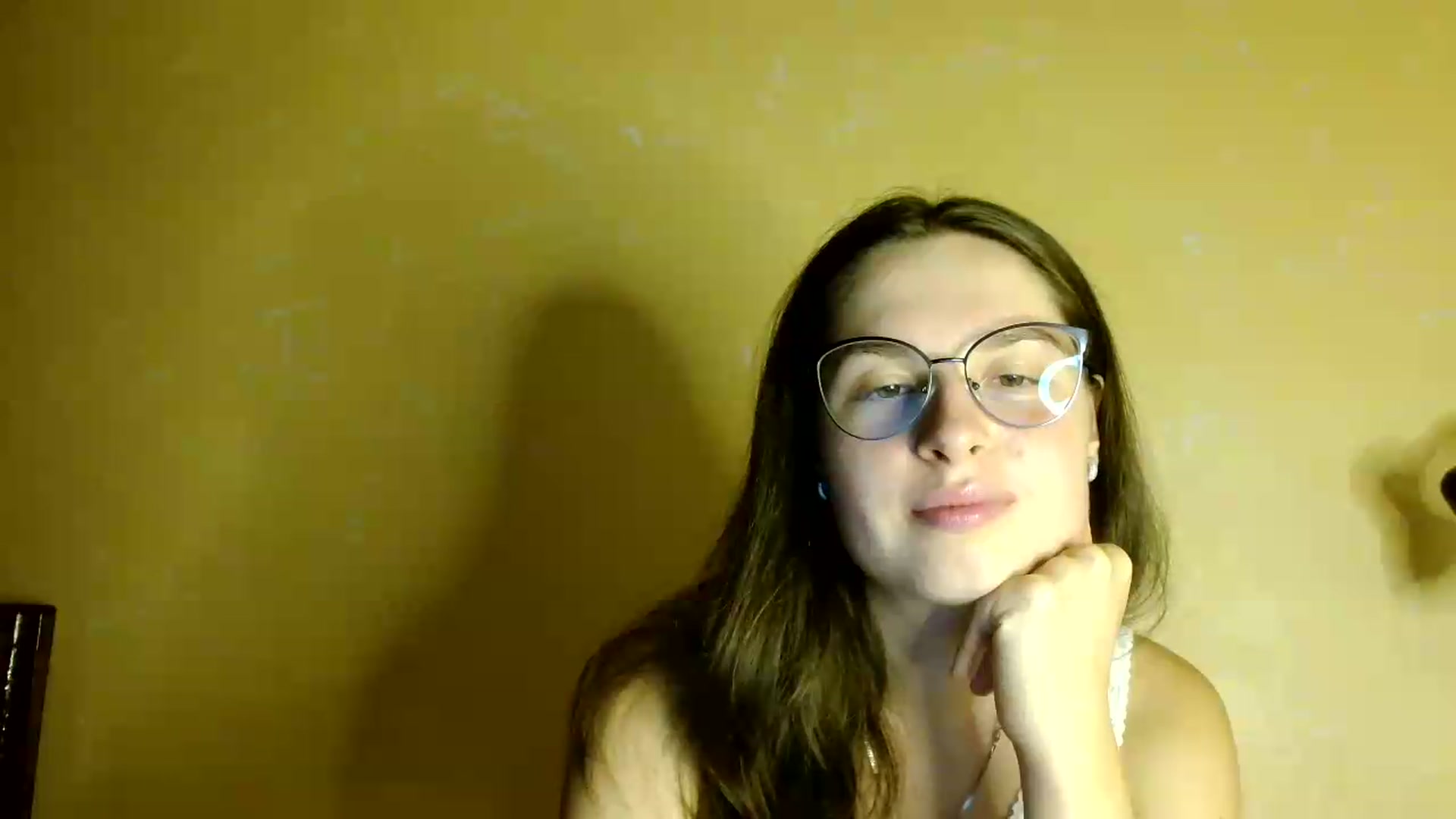 Gallery image thumbnail from Shinie__'s myfreecams stream on, 08/18/2026, 18:28 image 19 of 20