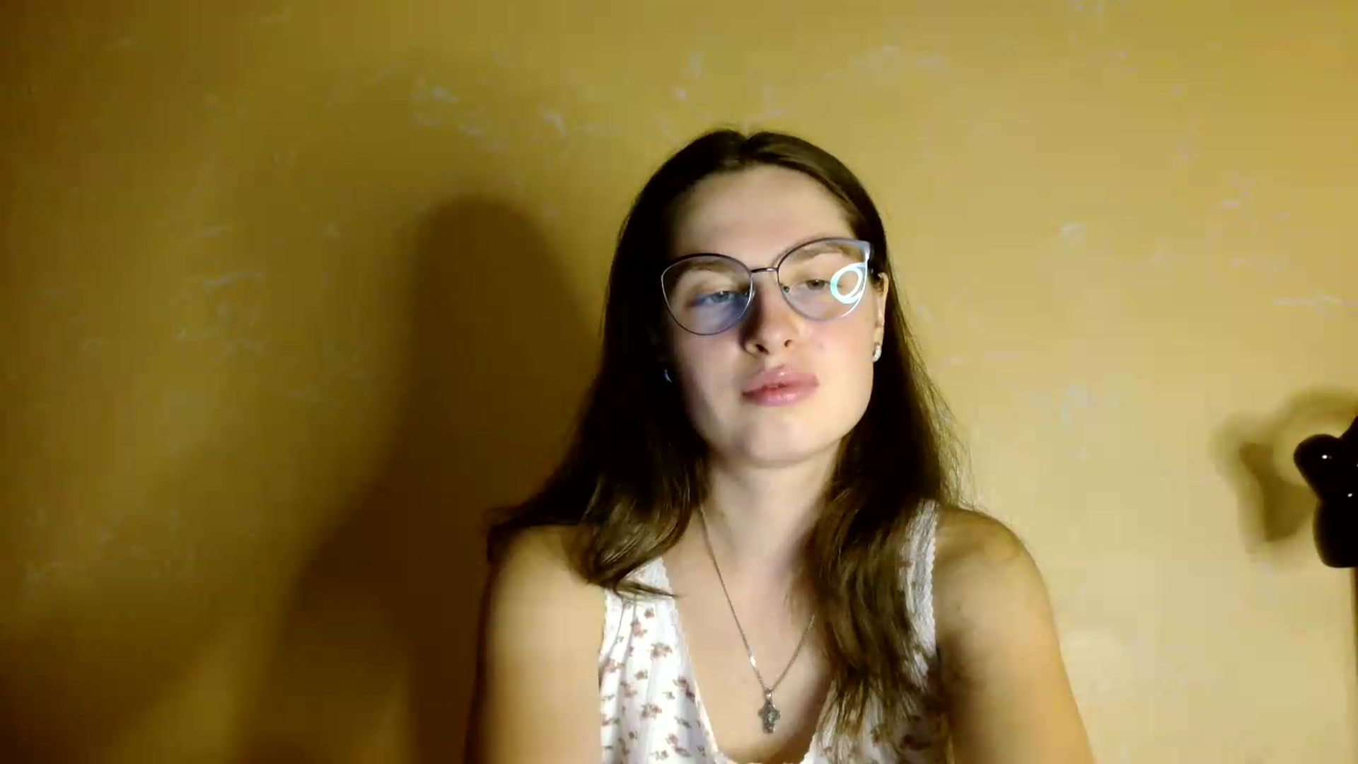 Gallery image thumbnail from Shinie__'s myfreecams stream on, 08/18/2026, 18:28 image 2 of 20