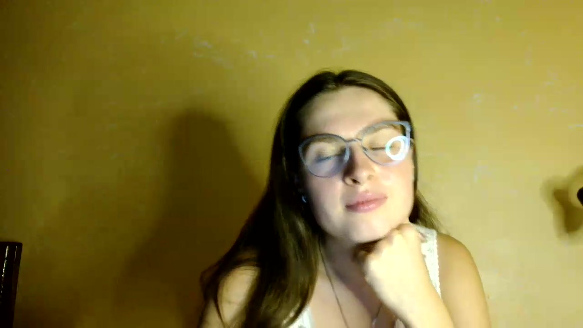 Gallery image thumbnail from Shinie__'s myfreecams stream on, 08/18/2026, 18:28 image 12 of 20