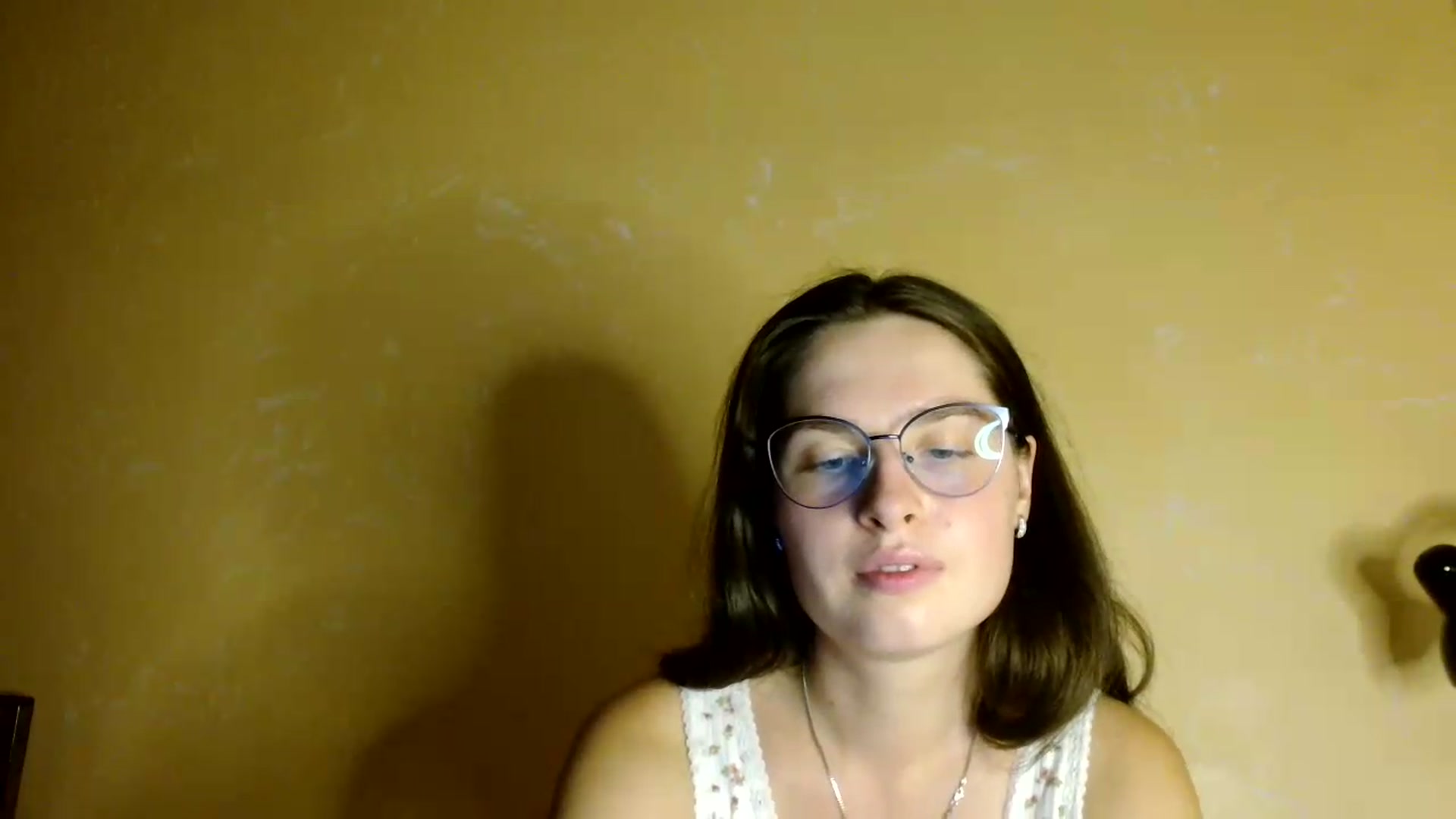 Gallery image thumbnail from Shinie__'s myfreecams stream on, 08/18/2026, 19:30 image 9 of 20