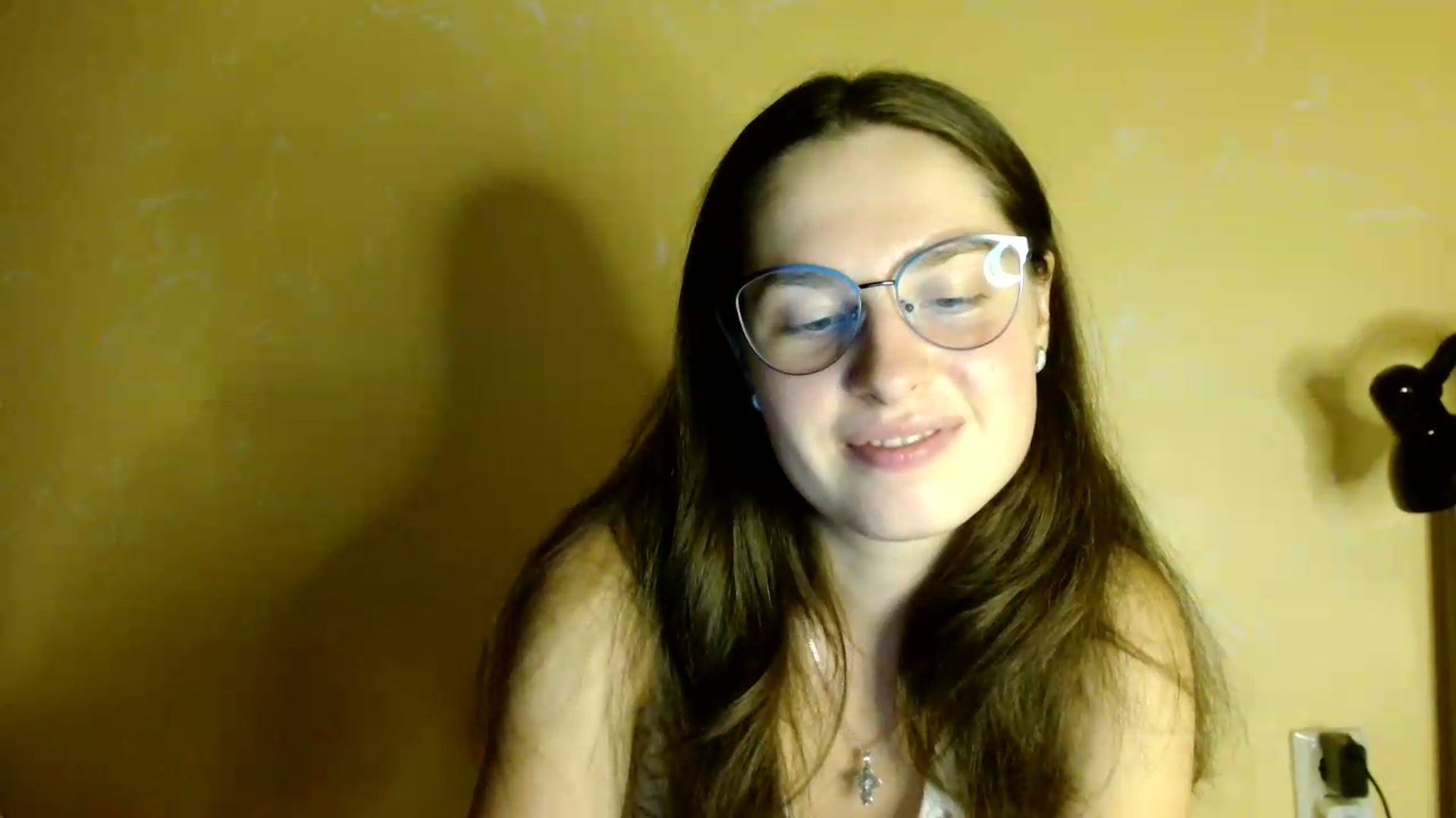 Gallery image thumbnail from Shinie__'s myfreecams stream on, 08/18/2026, 21:23 image 7 of 20