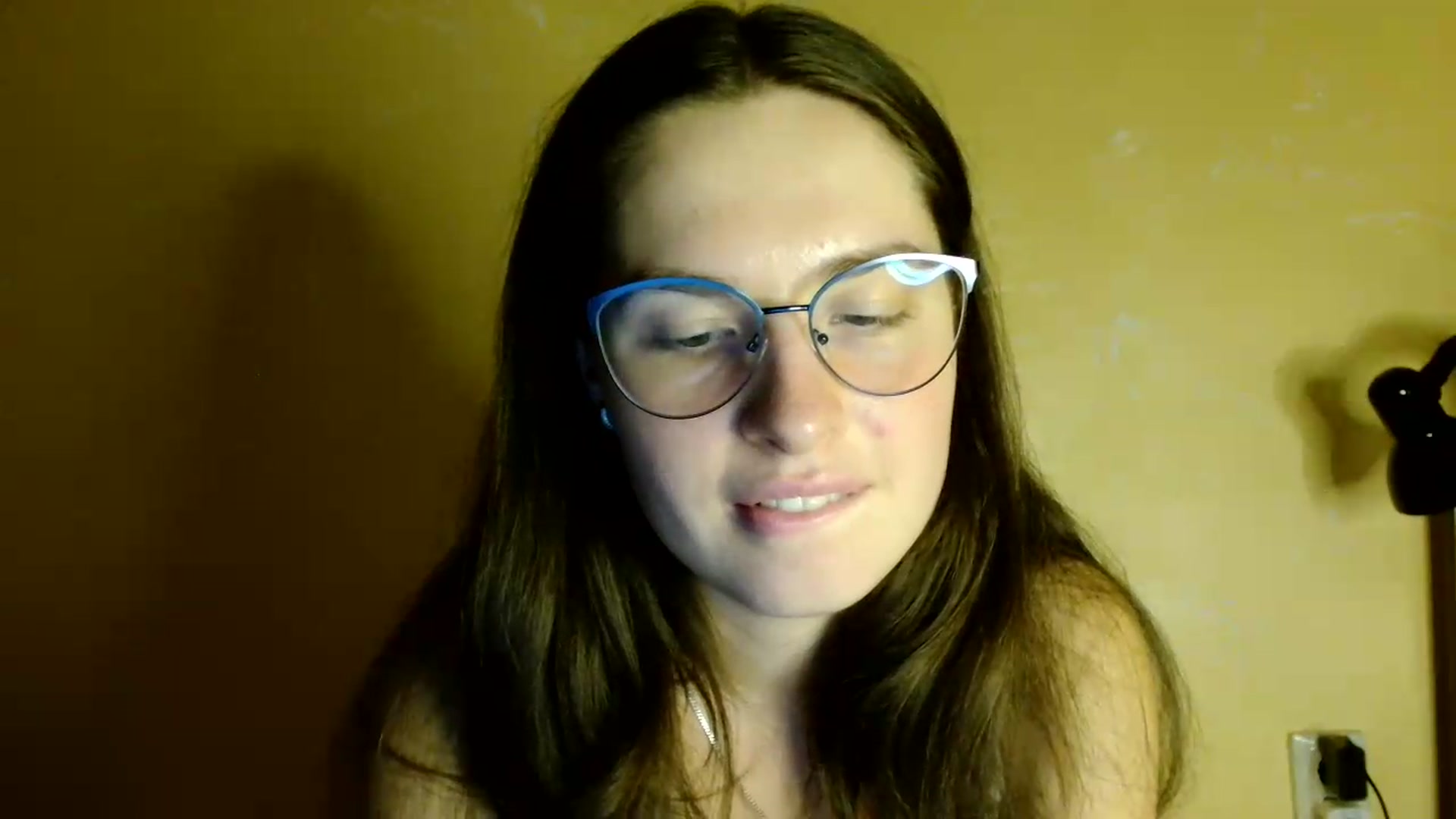 Gallery image thumbnail from Shinie__'s myfreecams stream on, 08/18/2026, 21:23 image 9 of 20
