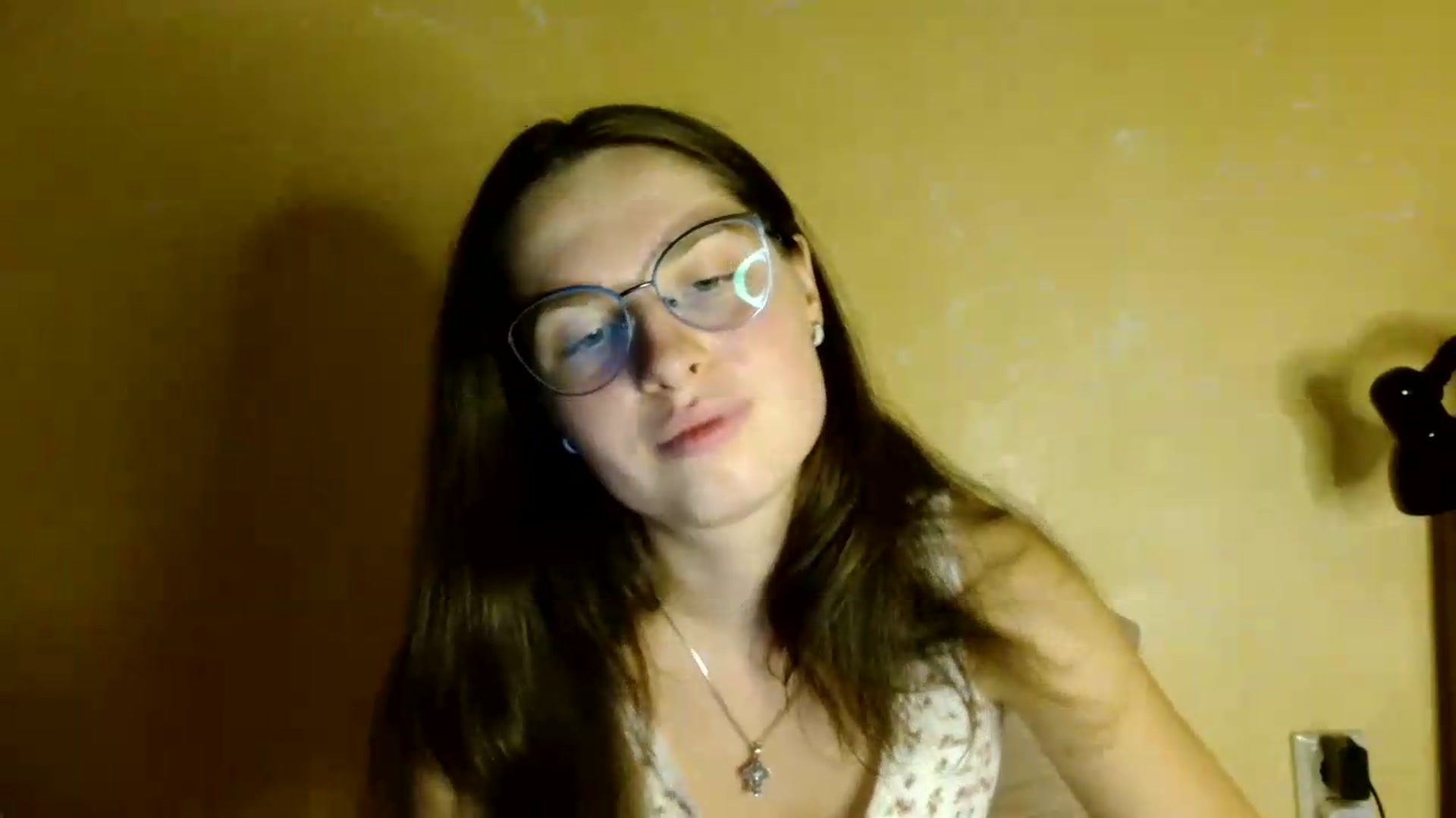 Gallery image thumbnail from Shinie__'s myfreecams stream on, 08/18/2026, 21:23 image 6 of 20