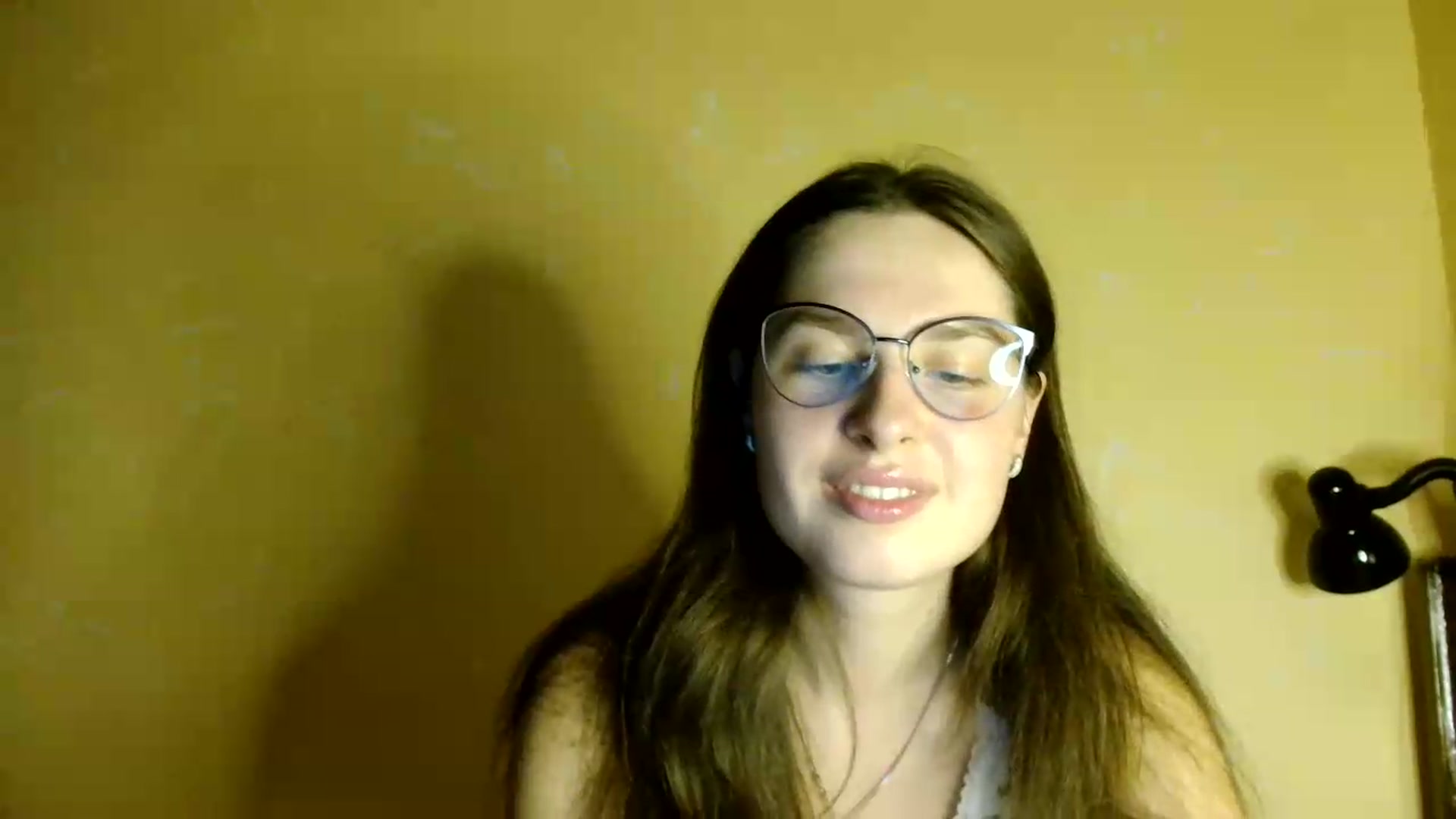 Gallery image thumbnail from Shinie__'s myfreecams stream on, 08/21/2026, 19:13 image 3 of 20