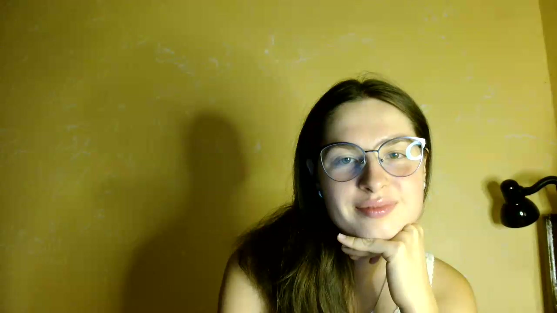 Gallery image thumbnail from Shinie__'s myfreecams stream on, 08/21/2026, 19:13 image 5 of 20