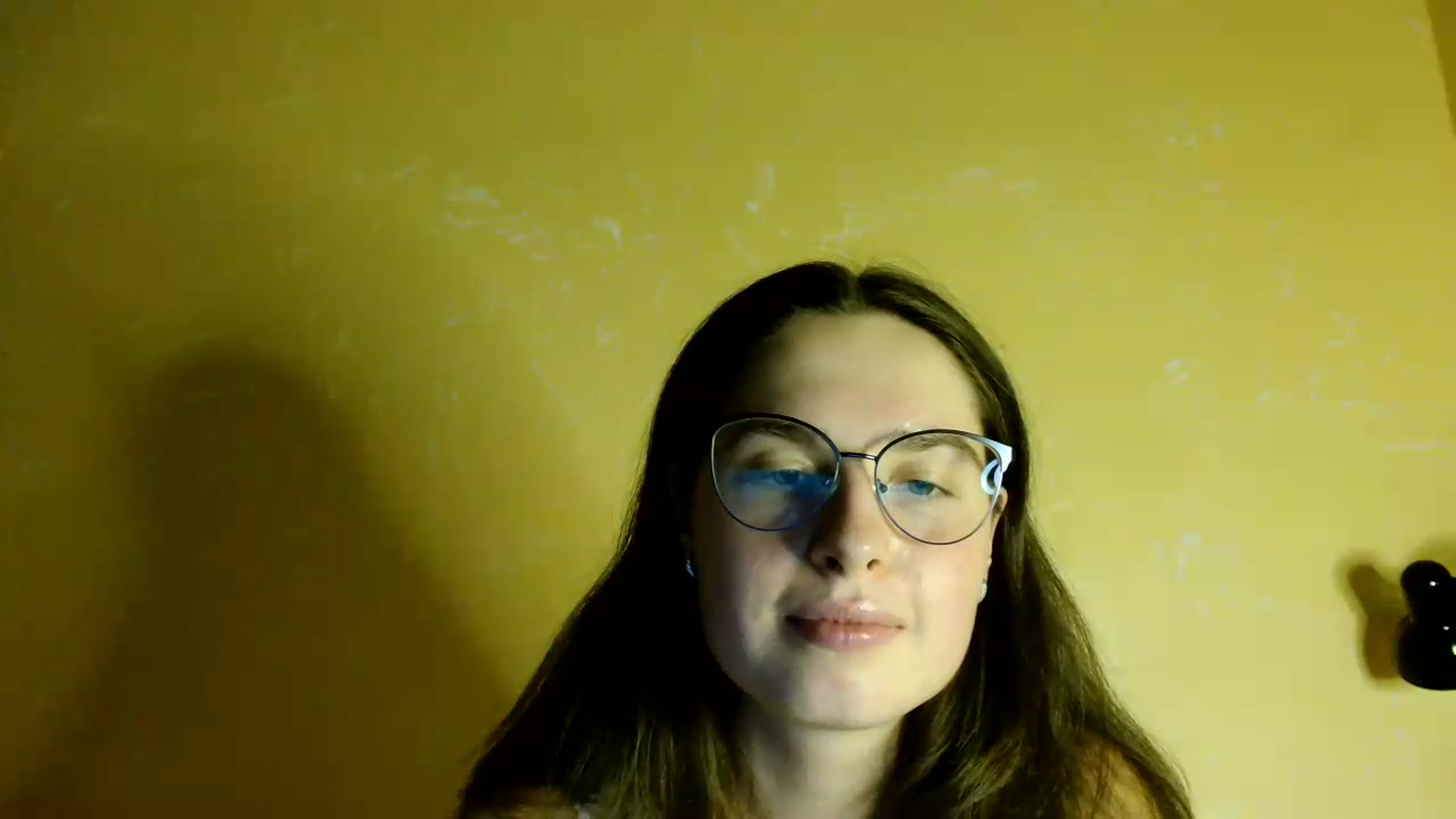 Gallery image thumbnail from Shinie__'s myfreecams stream on, 08/22/2026, 18:53 image 19 of 20