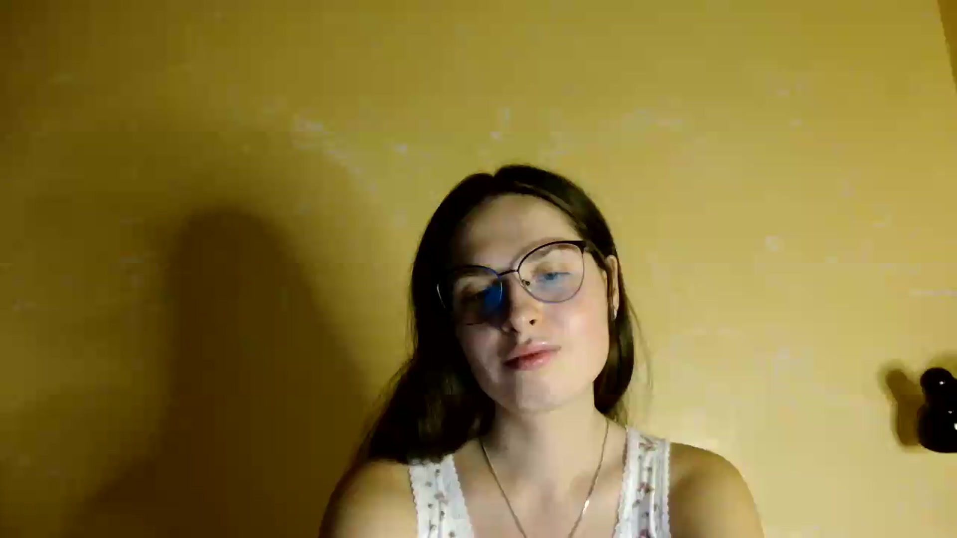 Gallery image thumbnail from Shinie__'s myfreecams stream on, 08/22/2026, 18:53 image 12 of 20