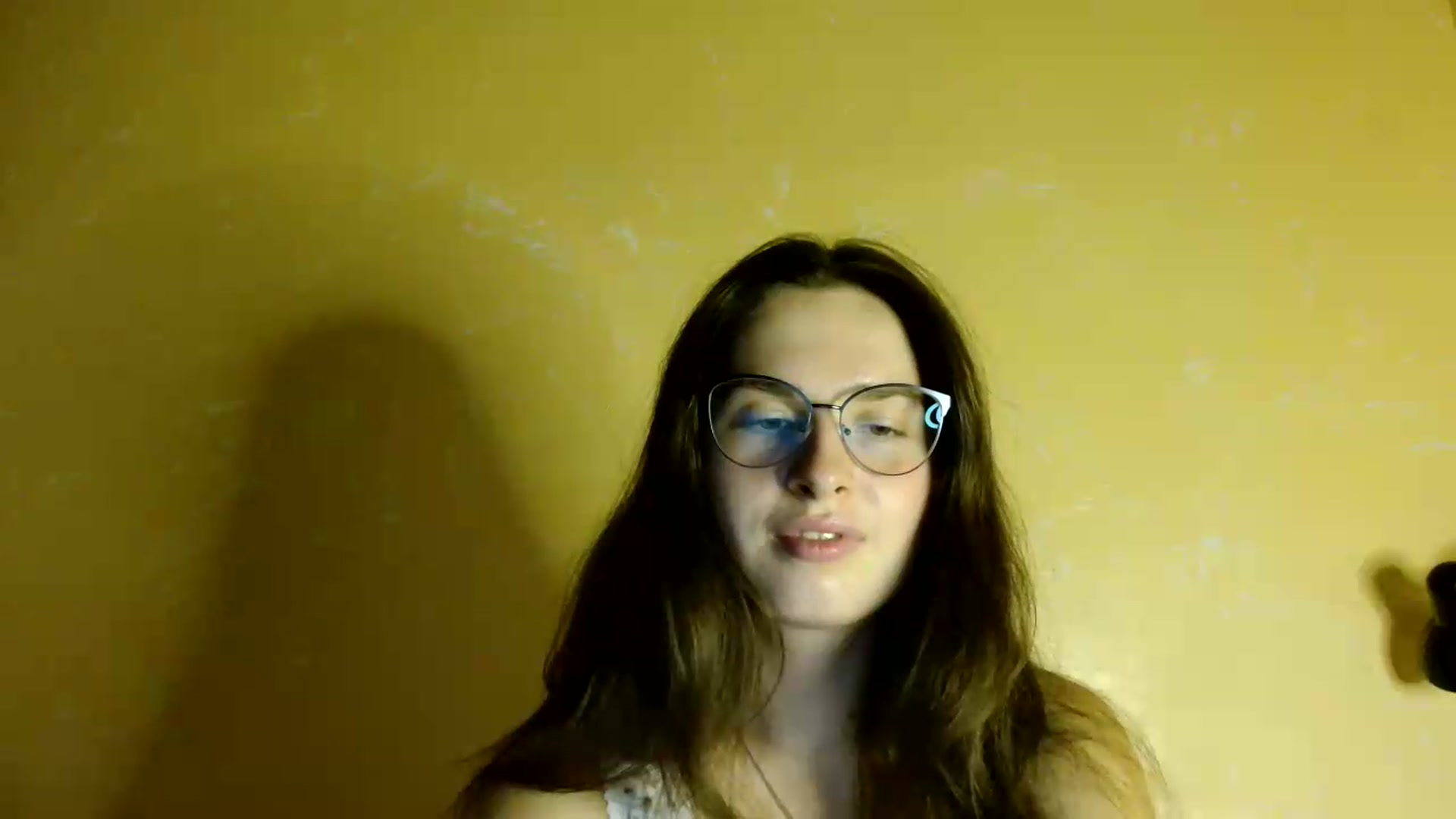 Gallery image thumbnail from Shinie__'s myfreecams stream on, 08/22/2026, 20:14 image 7 of 20