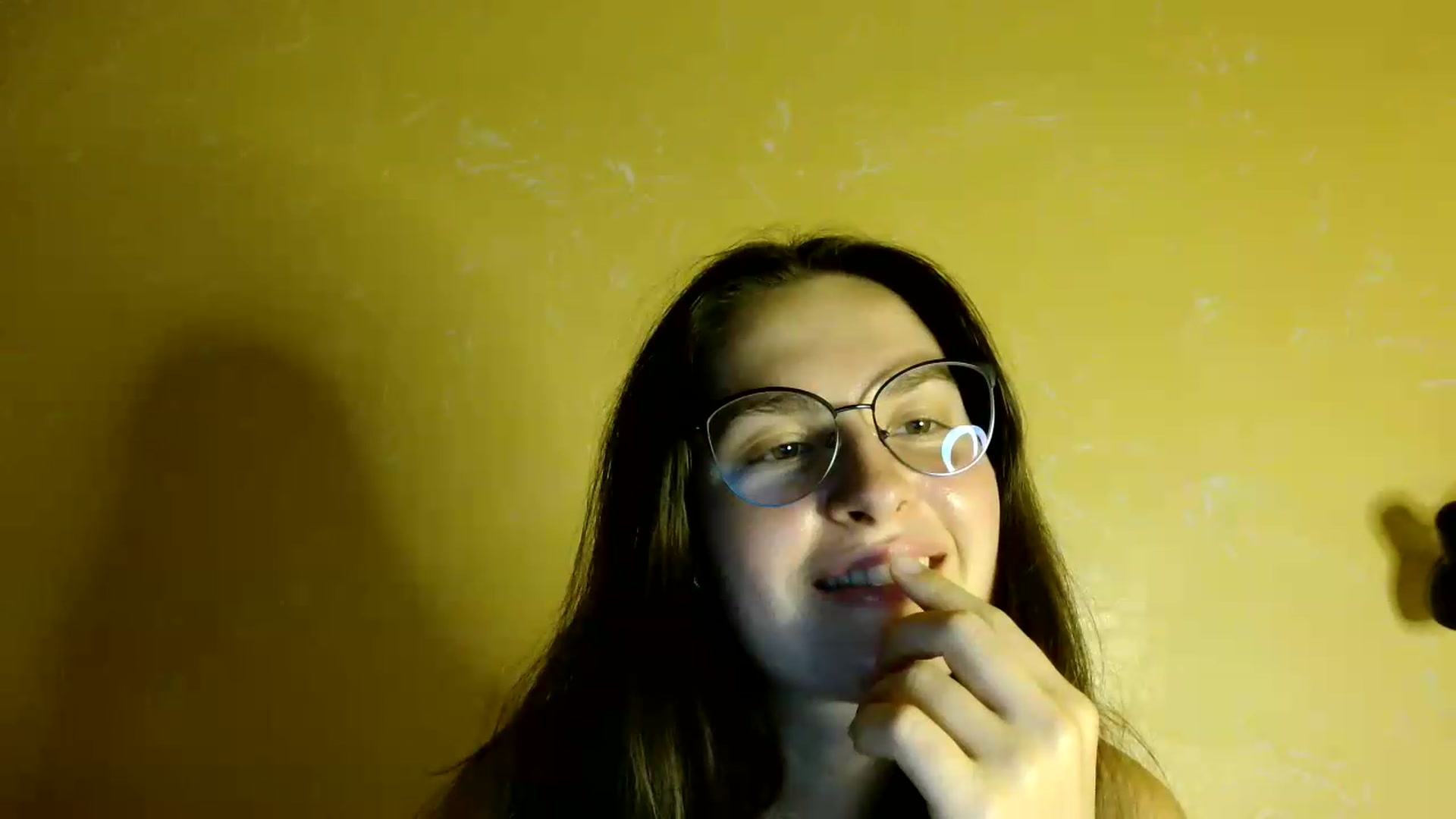 Gallery image thumbnail from Shinie__'s myfreecams stream on, 08/22/2026, 20:14 image 13 of 20